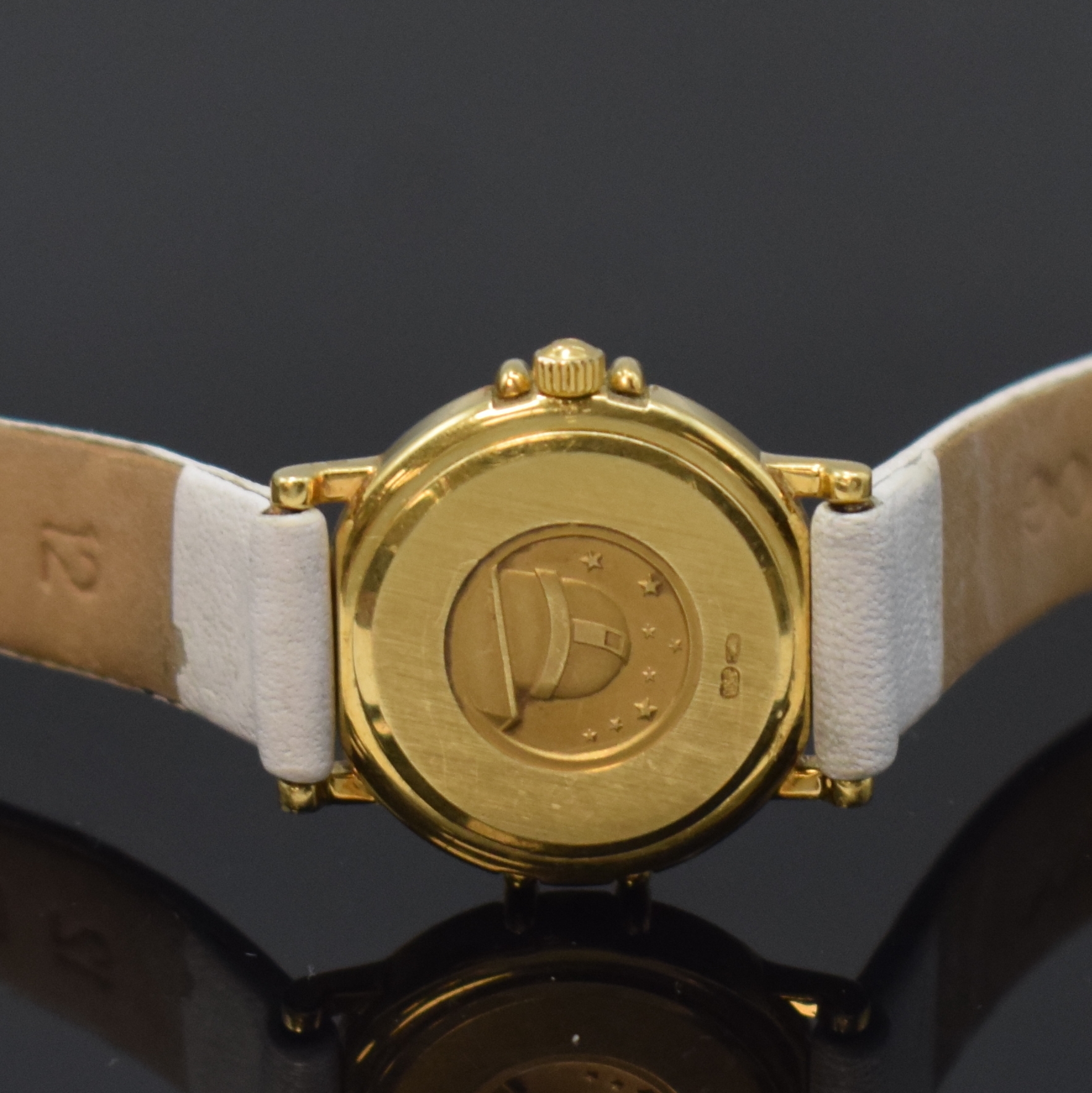 Detail c: OMEGA Constellation Damenarmbanduhr in GG 750/000, Schweiz um 1985, quarz, Boden m. Darst. Sternwarte aufgedr., Lünette m. röm. Zahlen, weißes ...