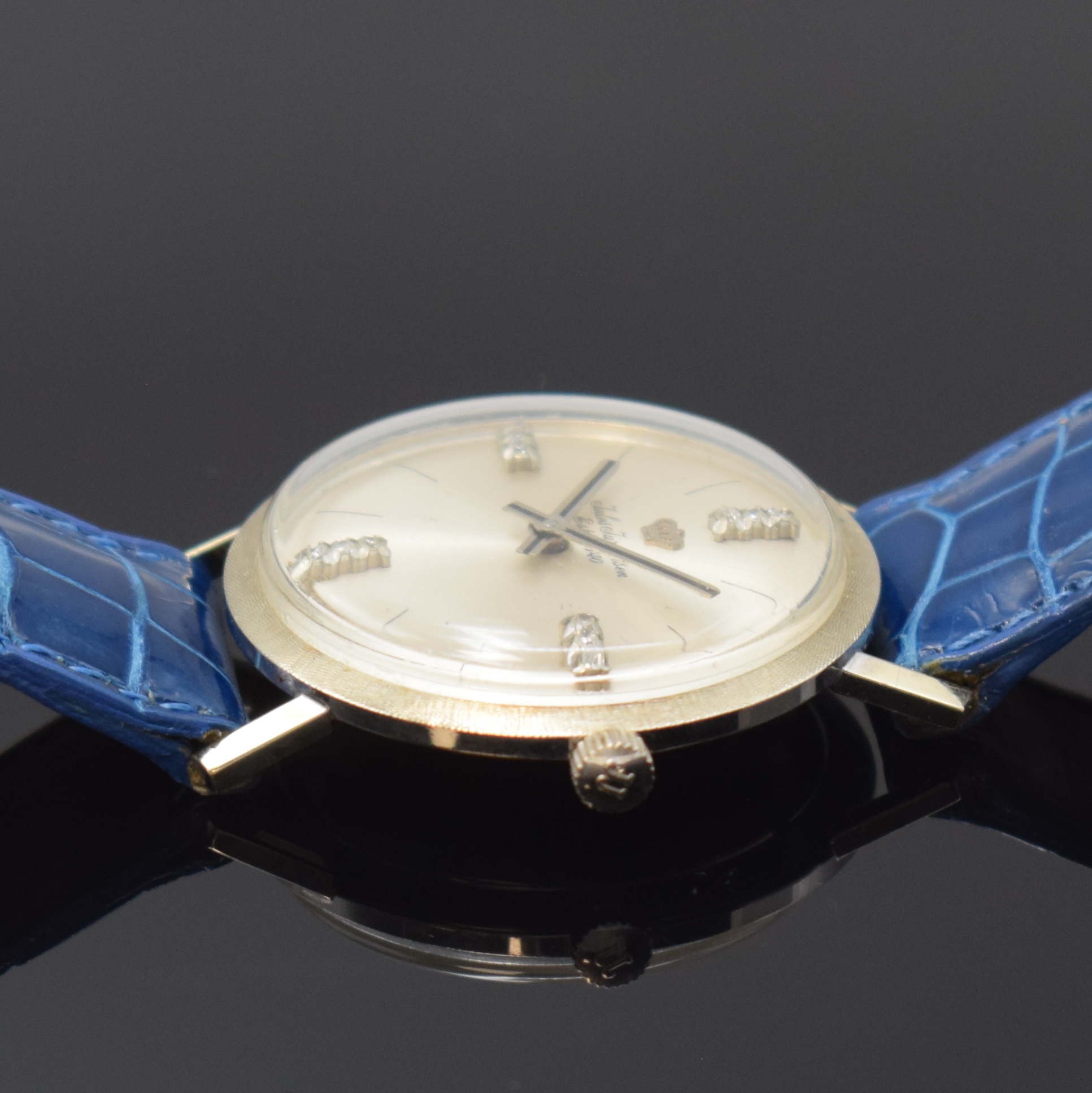 Detail b: JULES JÜRGENSEN Armbanduhr in WG 585/000, Schweiz/USA um 1965, Handaufzug, Einschalengeh., silb. Zifferbl. m. Diamant u. Strich-Ind., silb. Zeiger, ...