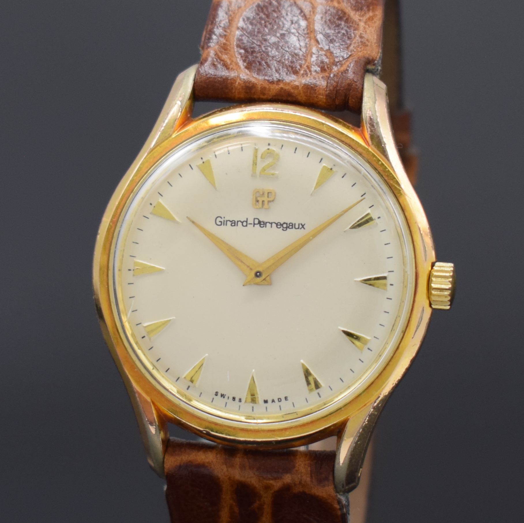 Detail a: GIRARD PERREGAUX Herrenarmbanduhr, Handaufzug, Schweiz um 1960, verg. Geh., Edelstahlboden verschr., Zifferbl. rest., Sek.-Zeiger zu ers., Ankerw. m. ...