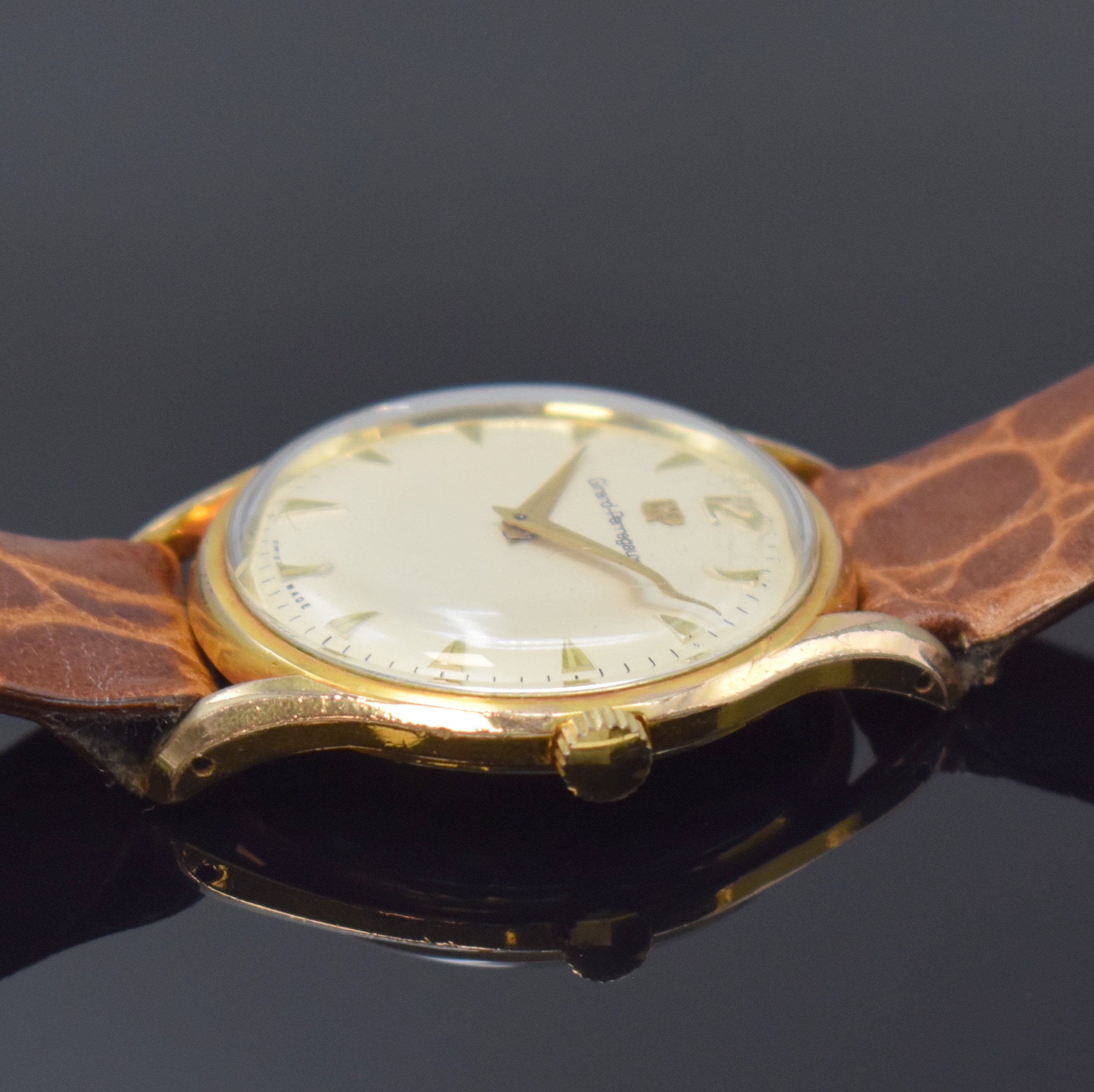 Detail b: GIRARD PERREGAUX Herrenarmbanduhr, Handaufzug, Schweiz um 1960, verg. Geh., Edelstahlboden verschr., Zifferbl. rest., Sek.-Zeiger zu ers., Ankerw. m. ...