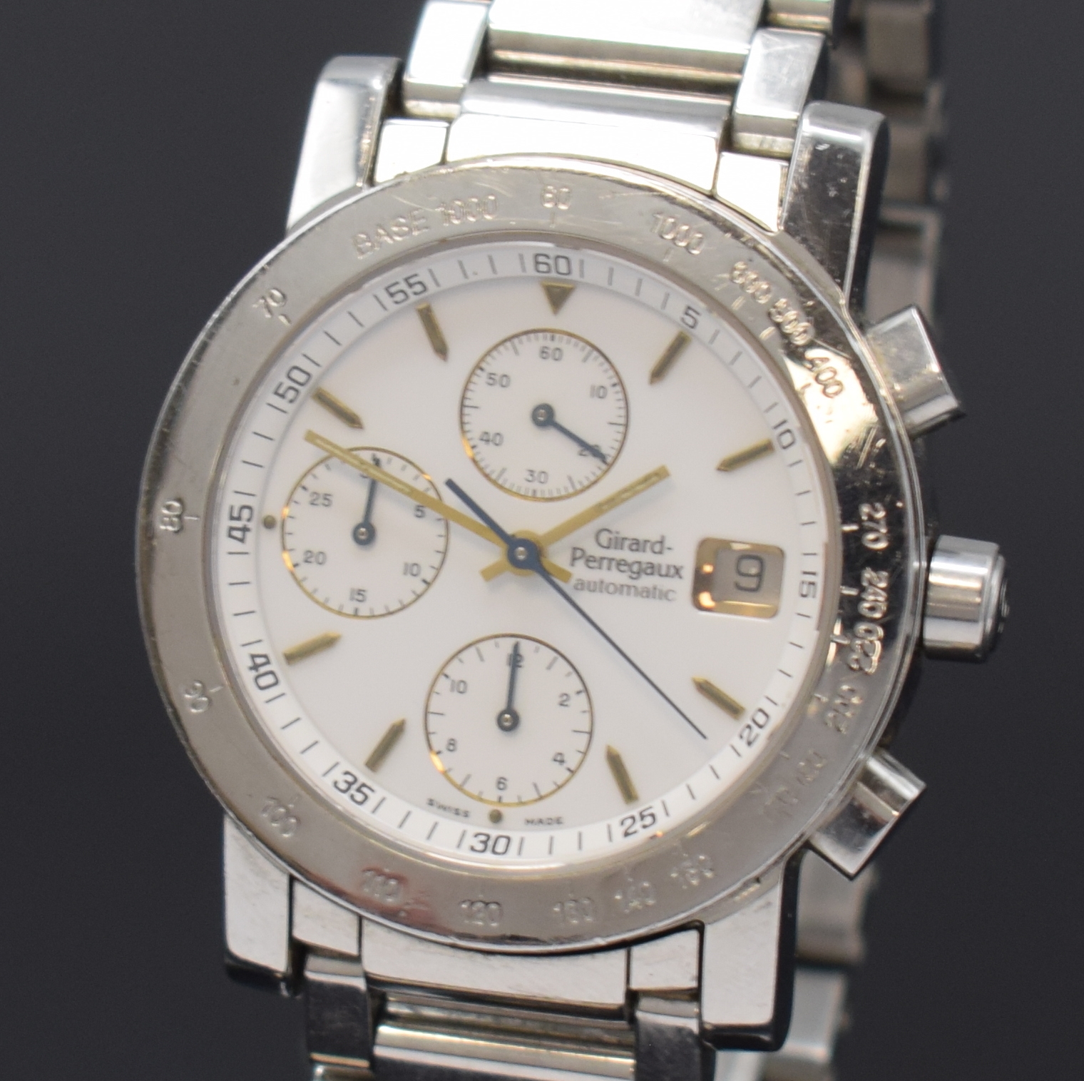 Detail a: GIRARD PERREGAUX Herrenarmbanduhr mit Chronograph Referenz 7000 GBM, Automatik, Schweiz um 1995, Edelstahlgeh. m. 6-fach verschr. Boden, orig. ...