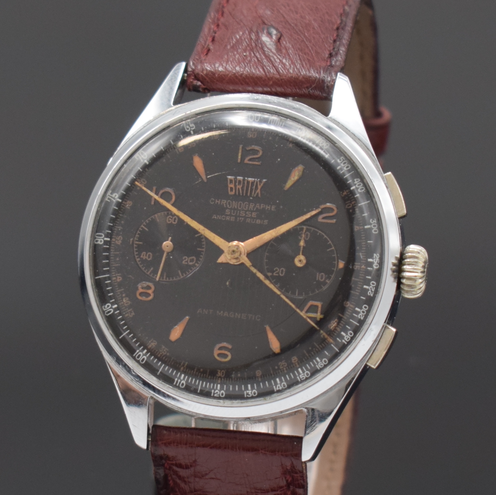 Detail a: BRITIX / CHRONOGRAPHE SUISSE verchromte Herrenarmbanduhr mit Chronograph, Handaufzug Schweiz um 1950, Boden und Glasrand aufgedr., schwarzes ...
