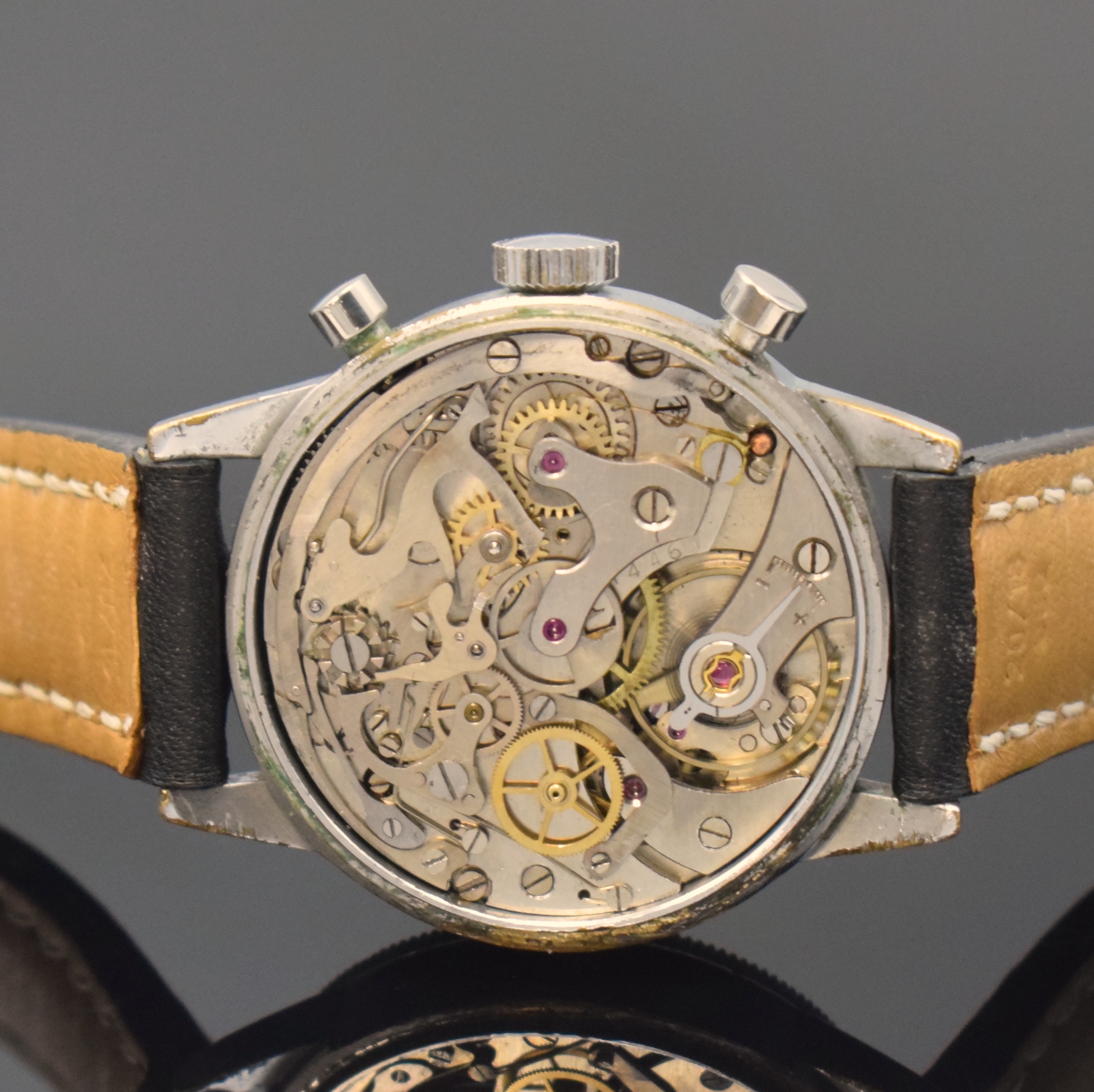Detail e: HANHART Flyback Flieger-Schaltradchronograph der Bundeswehr Type 417 sog. Steve McQueen, Deutschland um 1958, Handaufzug, verchr. Messinggeh., gedr. ...