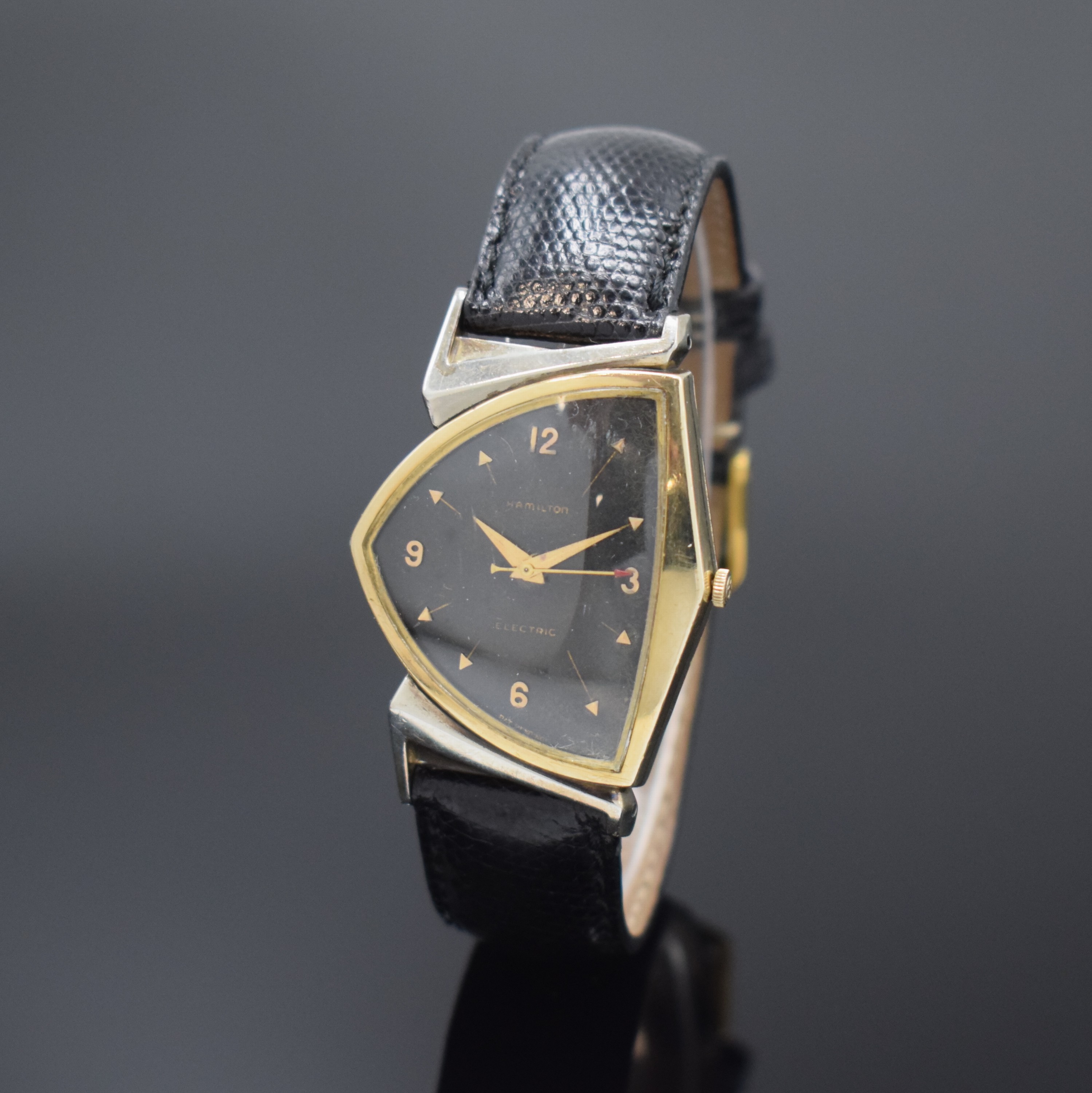 HAMILTON Electric Pacer seltene 10k Gold Filled Armbanduhr, USA um 1960, eine der ersten elektromechanischen Uhren, asymmetrisches Geh. teils angel., ...
