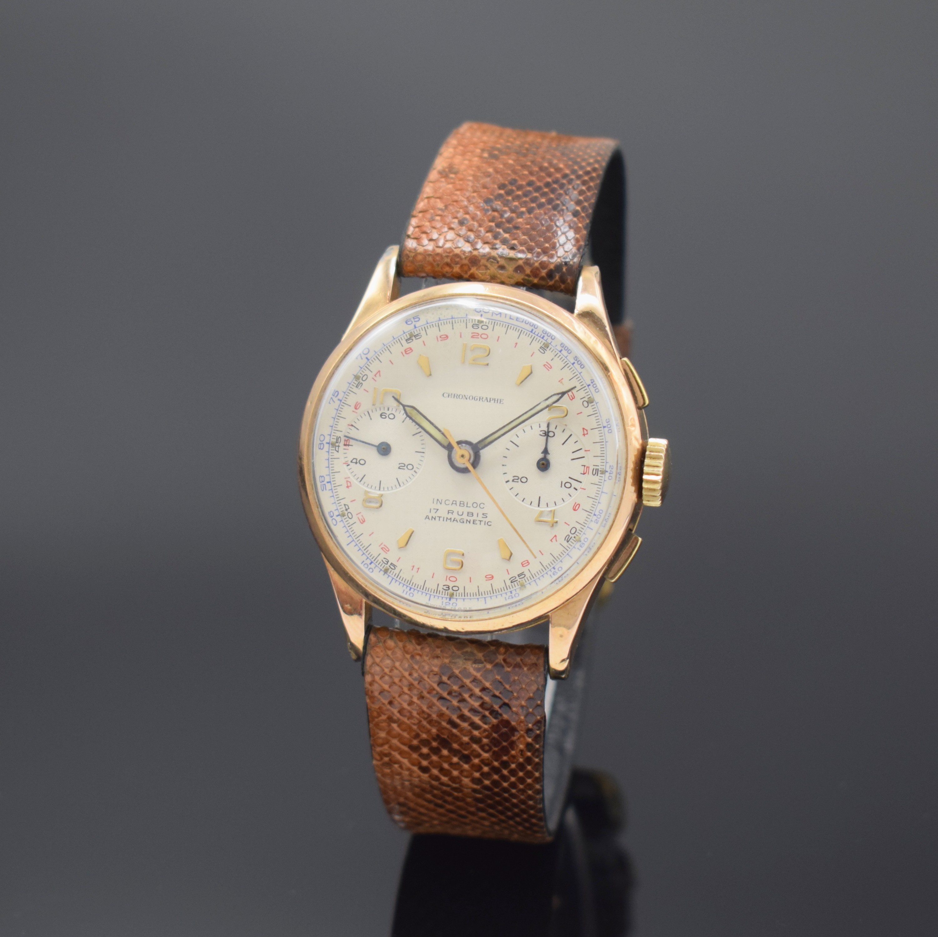 LANDERON Armbandchronograph in RG 750/000, Schweiz um 1955, Handaufzug, Boden u. Glasrand aufgedr., Geh. dell., silb. Zifferbl. bez. Chronographe ...