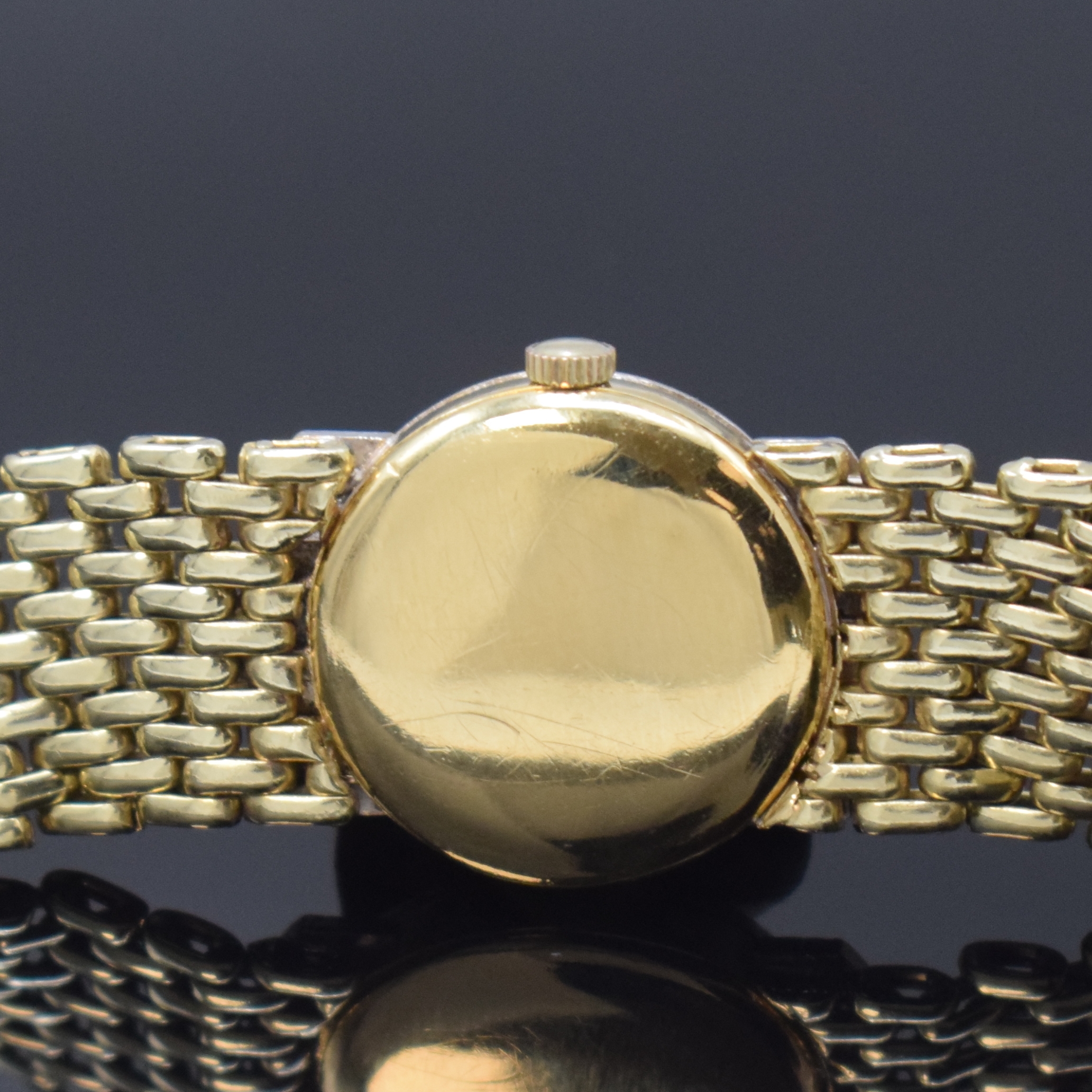Detail d: ARCTOS Damenarmbanduhr in GG 585/000 mit Diamanten, Schweiz um 1980, Handaufzug, Ketten-Gliederband mit Kastenschl. und dopp. Sicherheitsacht, ...