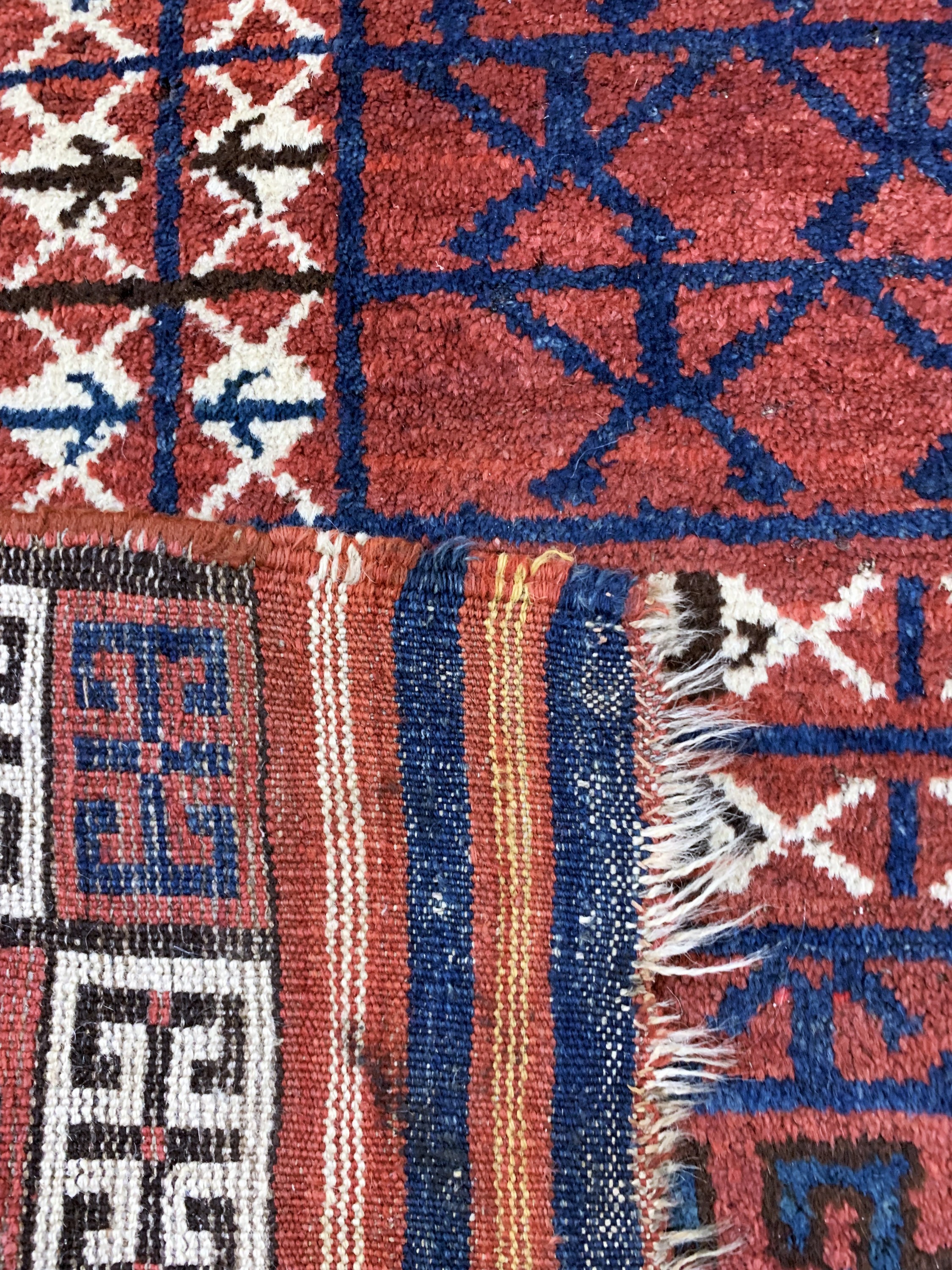Detail f: Antiker Beschir Engsi, Turkmenistan, 19.Jhd, Wolle auf Wolle, ca. 198 x 169 cm, EHZ: 4