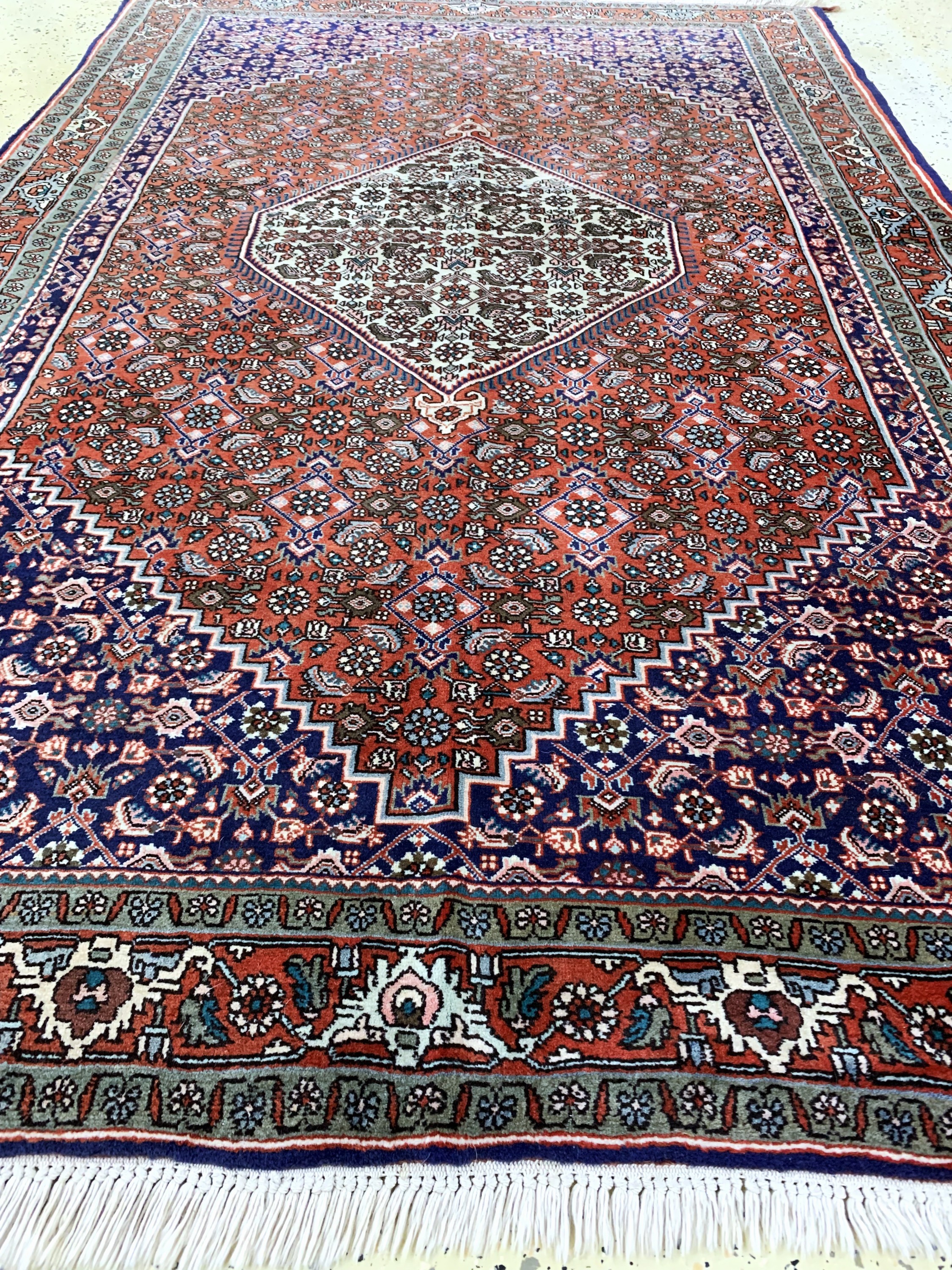 Detail d: Bidjar, Persien, Ende 20.Jhd, Wolle auf Baumwolle, ca. 216 x 143 cm, EHZ: 2