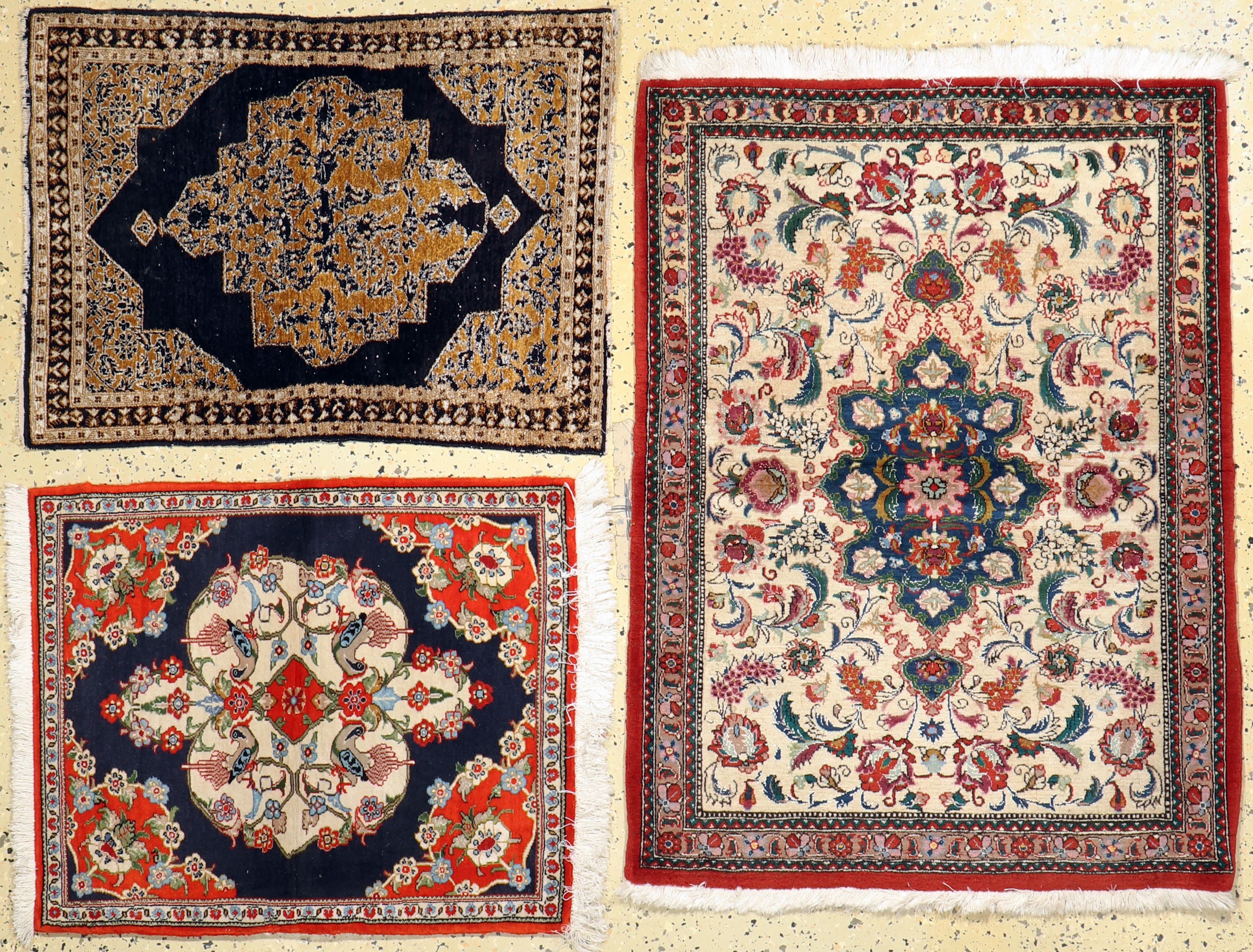 Konvolut 2 Ghom Kork & Seide, Persien, Ende20.Jhd, Korkwolle & Seide, ca. 111 x 81 cm, EHZ: 2-3