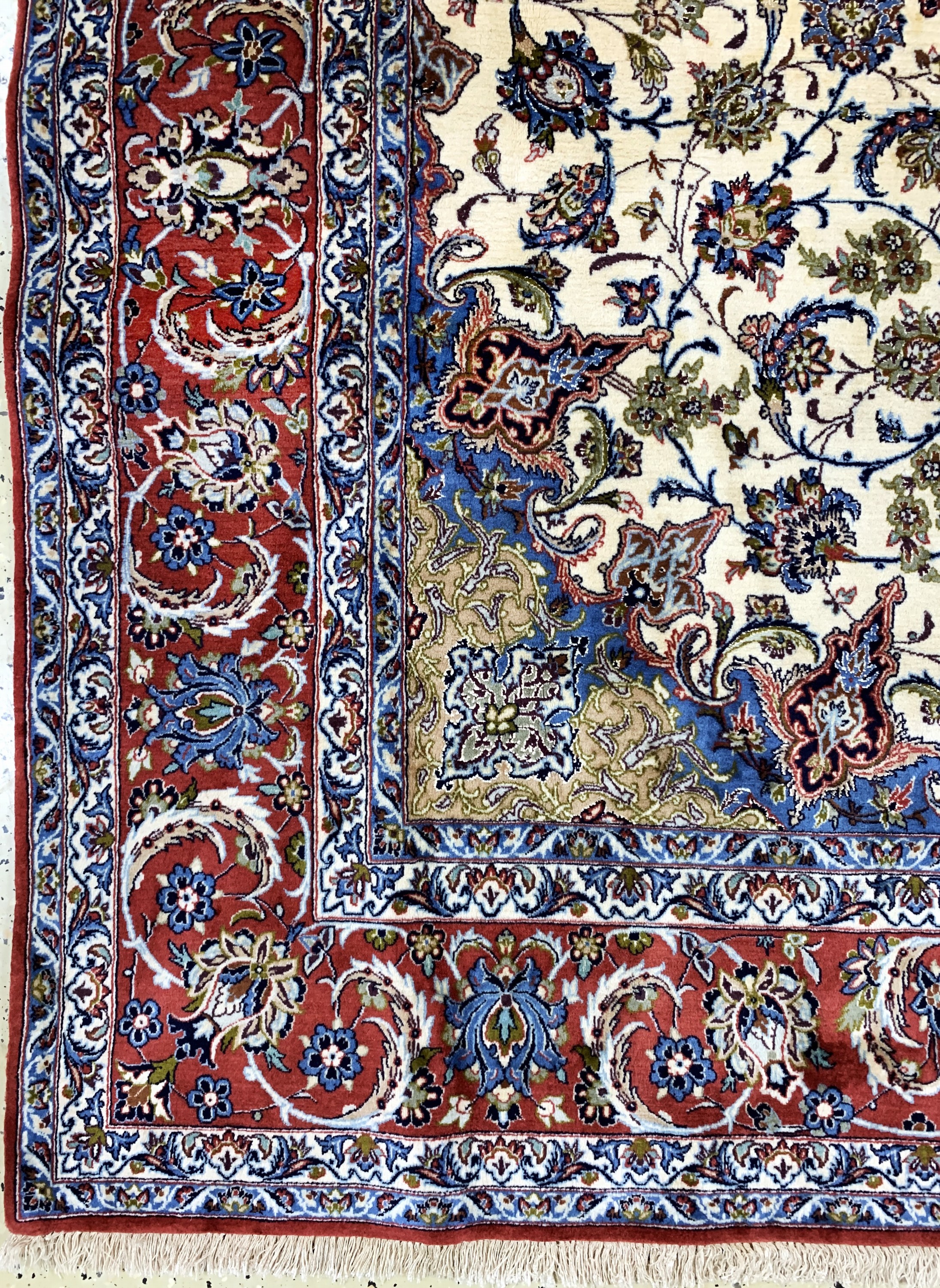 Detail b: Esfahan fein, Persien, Ende 20.Jhd, Korkwolle mit und auf Seide, ca. 298 x 205 cm,EHZ: 2