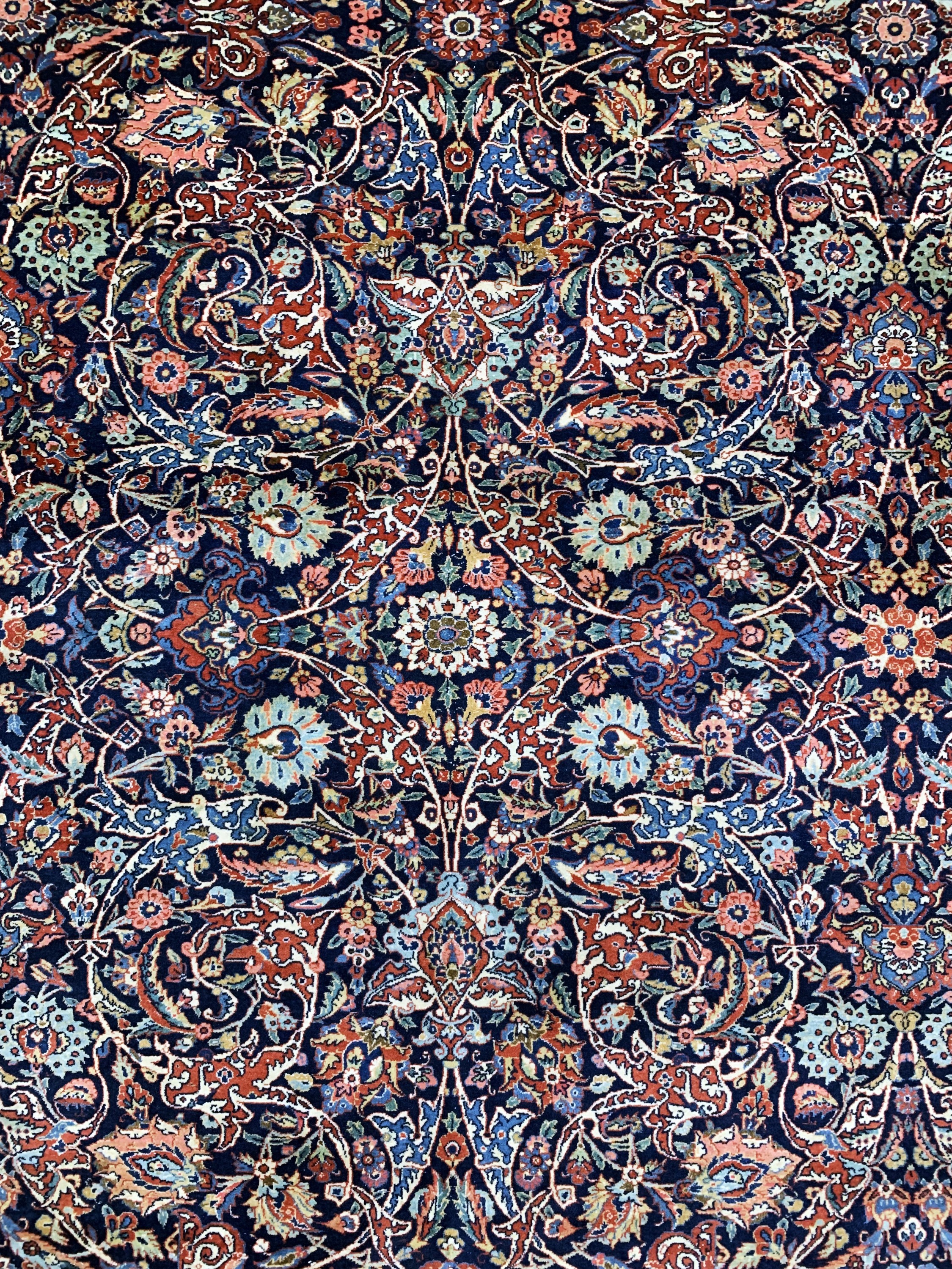 Detail c: Keschan fein, Persien, Anfang 20.Jhd., Korkwolle, ca. 425 x 323 cm, EHZ: 2, minimal Mottenfraß am Rand