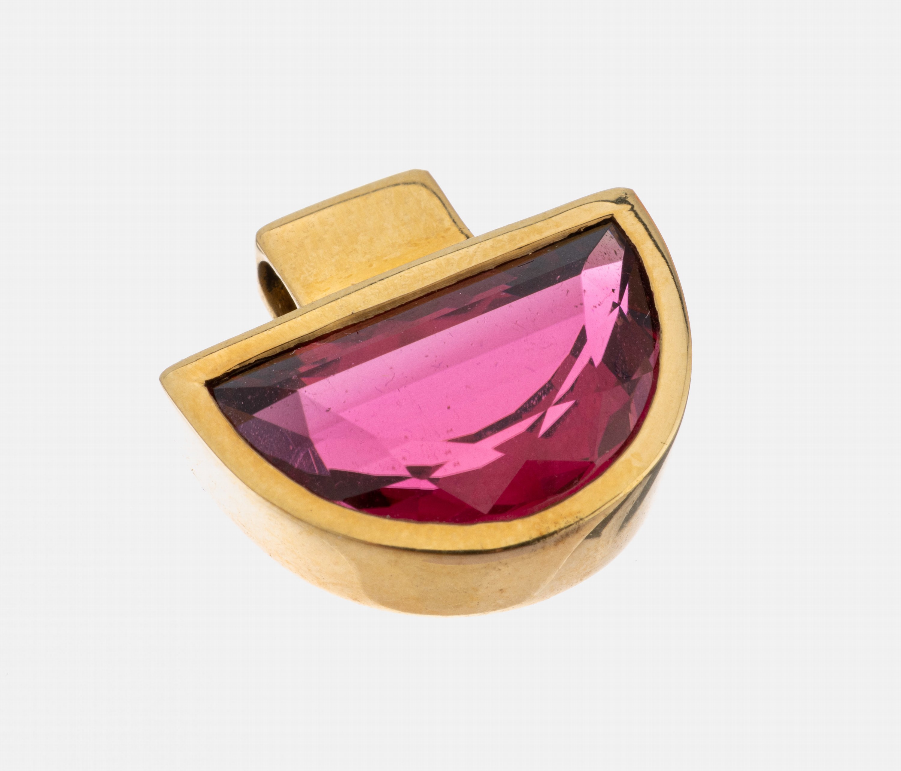 18 kt Gold Rubelith-Anhänger, GG 750/000, Rubelith ca. 8.16 ct, ca. 8.2 g, B. ca. 2 cm