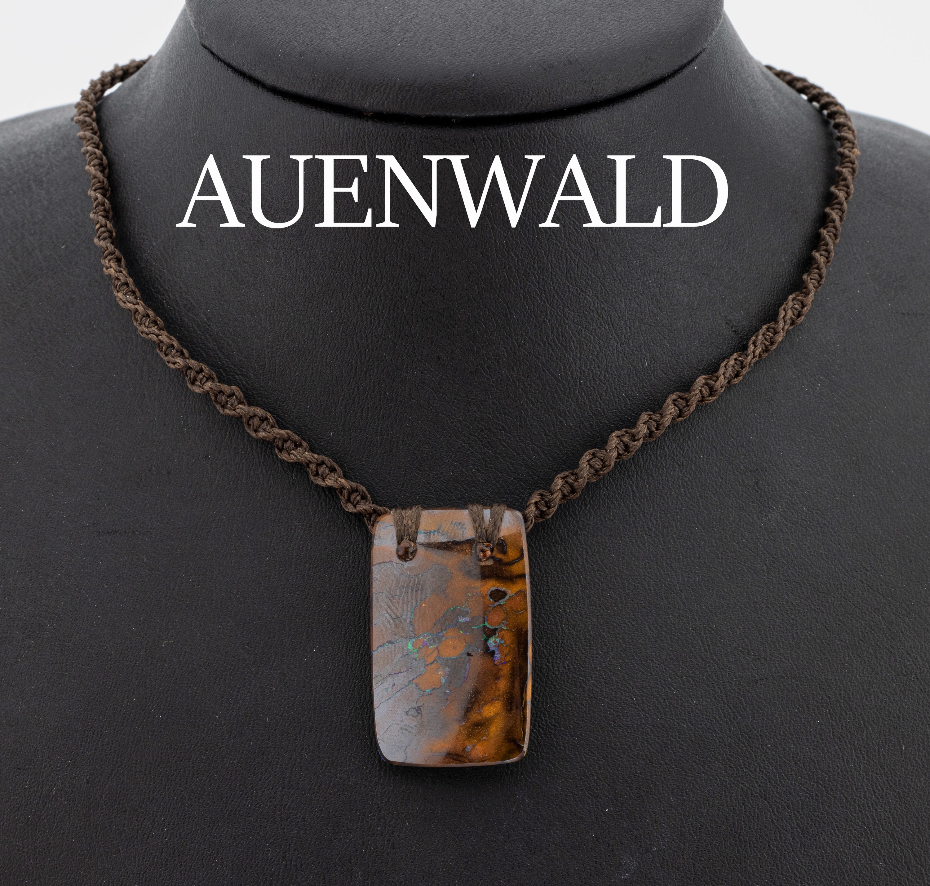 Boulderopal-Flechtcollier, geflochtene Polyesterfäden, Länge stufenlos verstellbar ca. 40-72 cm, AUENWALD Manufaktur