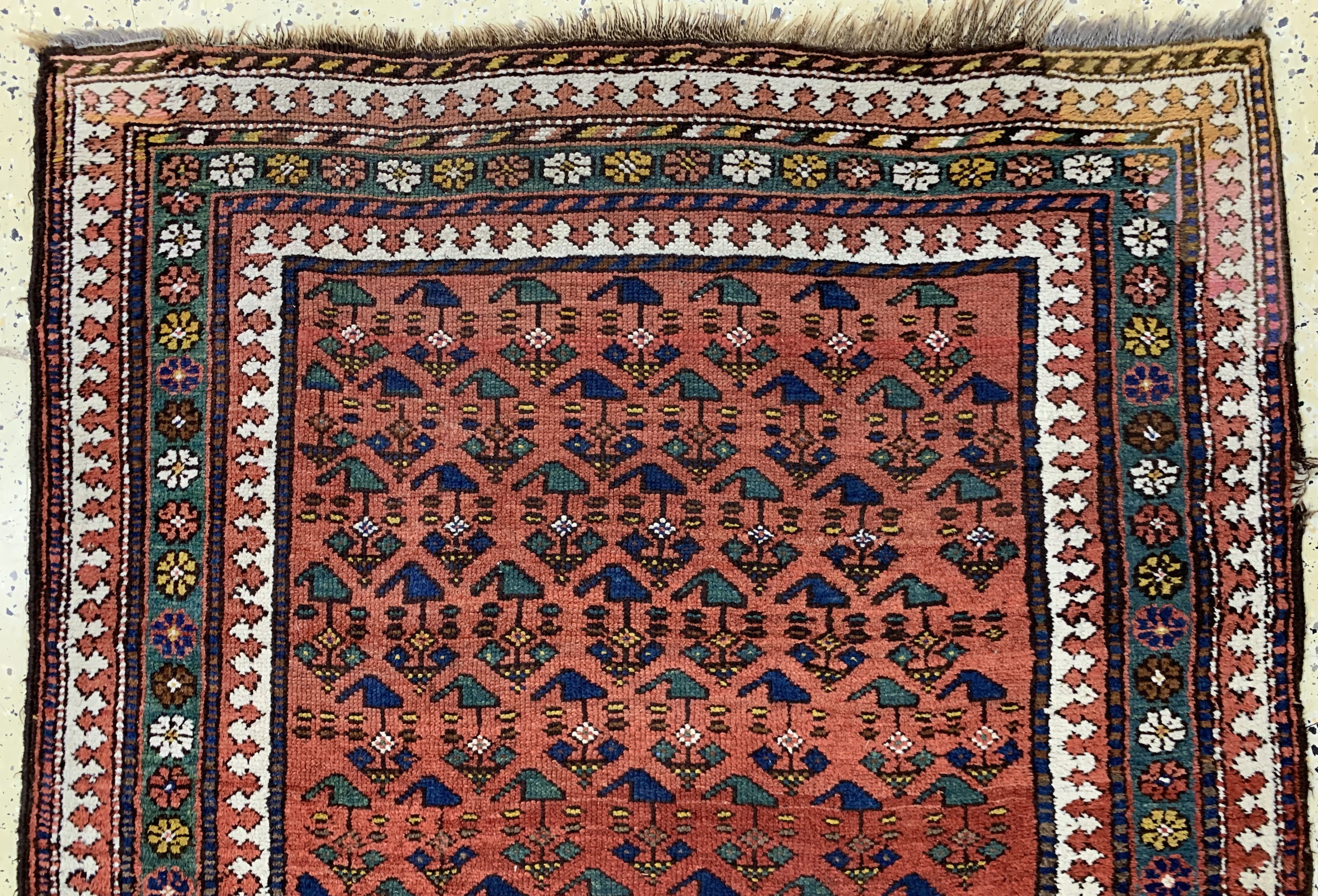 Detail a: Antiker Kelardascht, Persien, datiert 1338(1917), Wolle auf Wolle, ca. 350 x 130 cm,EHZ: 3, (alte restaurierungen)