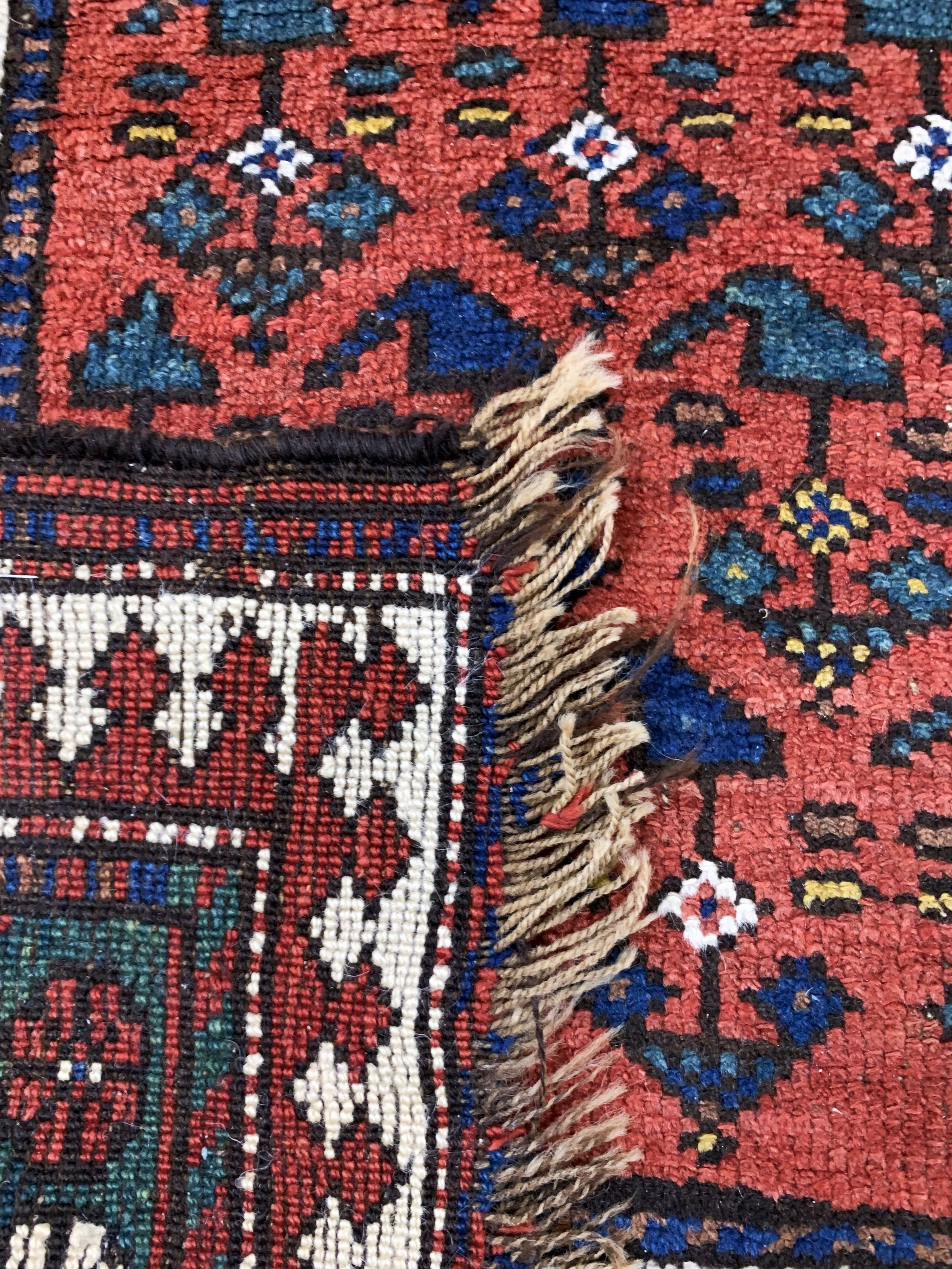 Detail f: Antiker Kelardascht, Persien, datiert 1338(1917), Wolle auf Wolle, ca. 350 x 130 cm,EHZ: 3, (alte restaurierungen)