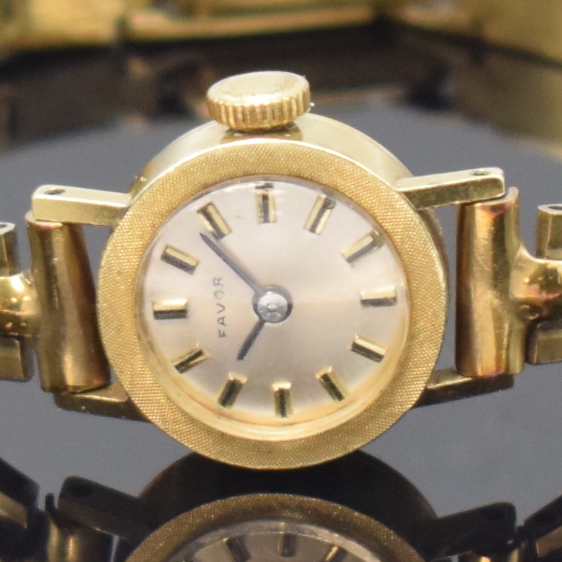 Detail a: FAVOR Damenarmbanduhr in GG 585/000, Schweiz um 1965, Handaufzug, Goldband in GG 333/000, Boden aufgedr., silb. Zifferbl. m. aufges. Std.-Ind., ...