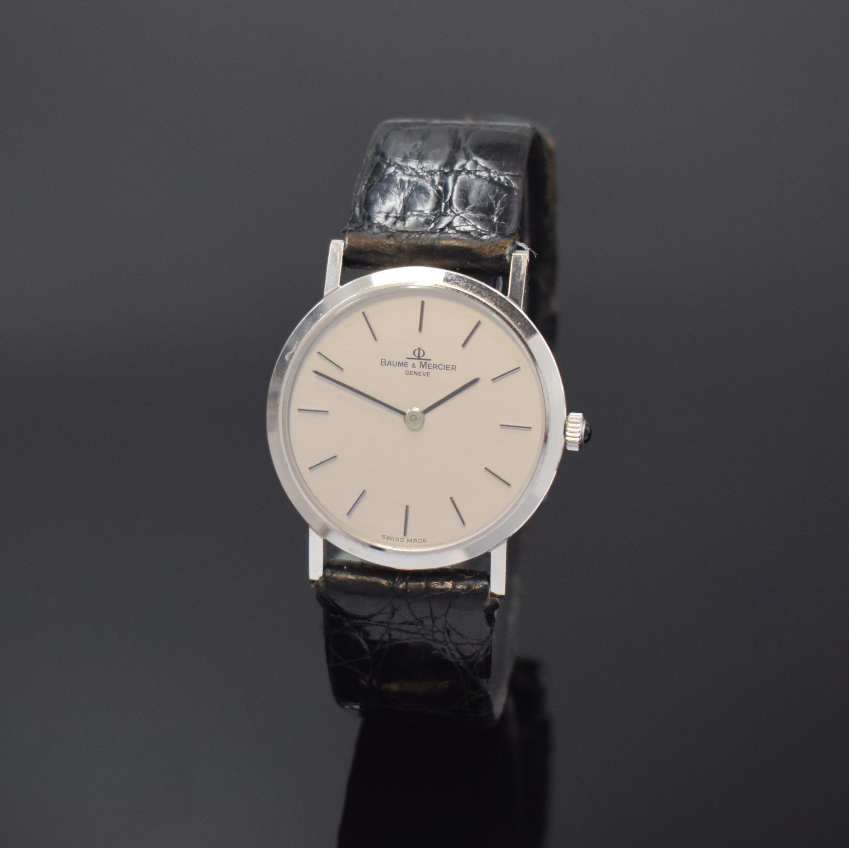 BAUME & MERCIER Armbanduhr in WG 750/000 Referenz 35130, Handaufzug, Schweiz um 1990, 2-teil. Geh., Boden m. Eigentümergravur aufgedr., silb. ...