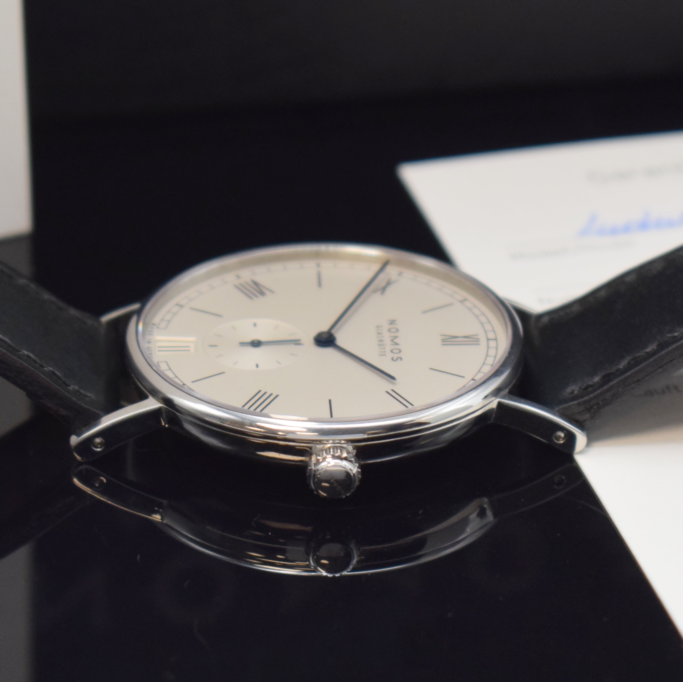 Detail c: NOMOS Glashütte Herrenarmbanduhr Modell Ludwig, Deutschland verk. lt. beil. Pap. 07/2015, Automatik, Edelstahlgeh. m. orig. Lederband u.Dornschl., ...