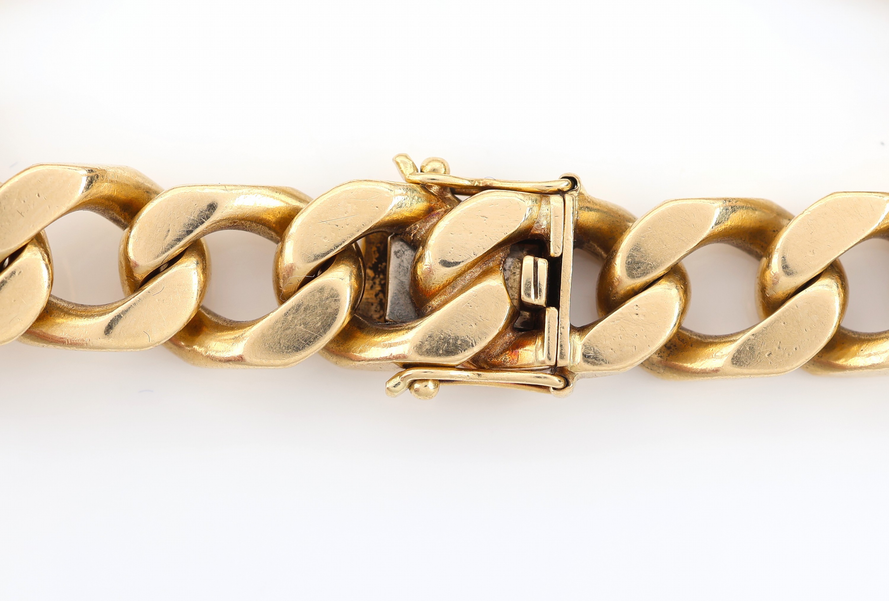 Detail b: 18 kt Gold Panzerarmband, GG 750/000, L. ca. 21 cm, Kastenschloss mit 2 Sicherheitsachten, ca. 85.5 g