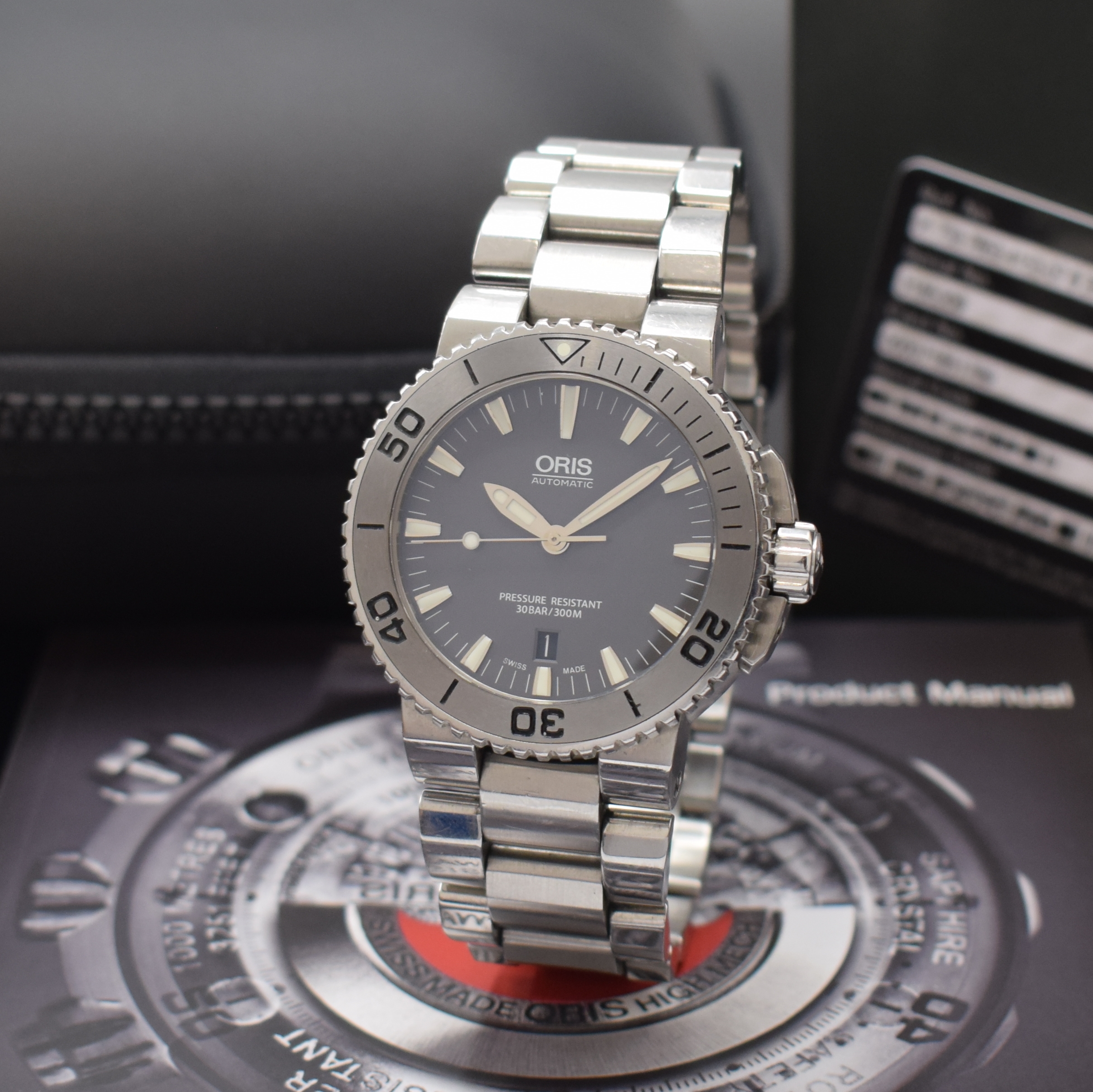 ORIS Aquis Date schwere Taucheruhr in Stahl mit Stahlband Referenz 7653, Schweiz lt. orig. Pap. verk. 2015, Automatik, beids. vergl. Geh., Boden u. ...