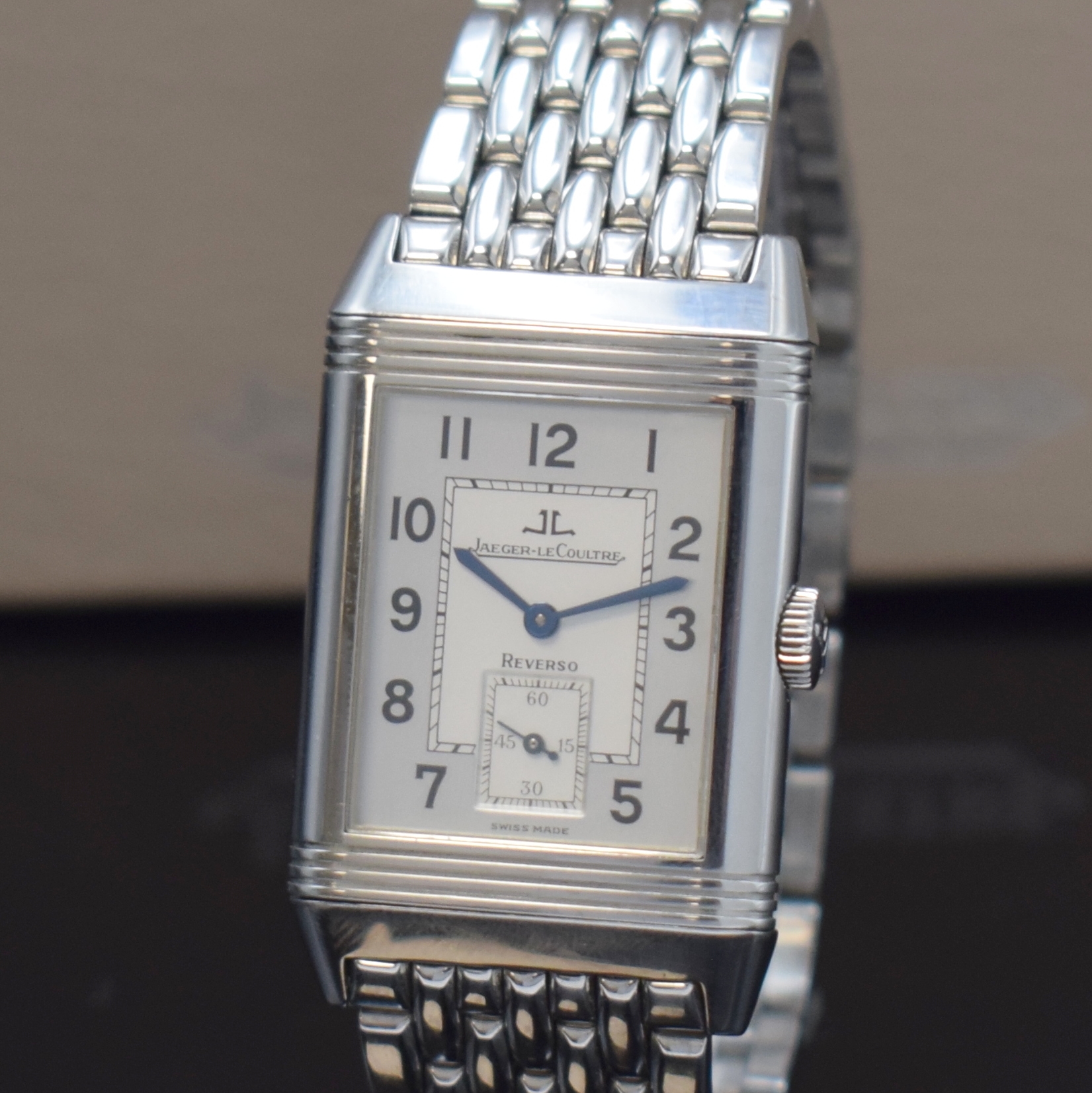 Detail a: Jaeger-LeCoultre Armbanduhr Reverso Grande Taille Referenz 270.8.62, Handaufzug, Schweiz um 2000, um 180 Grad drehbares Edelstahl-Wendegehäuse inkl. ...