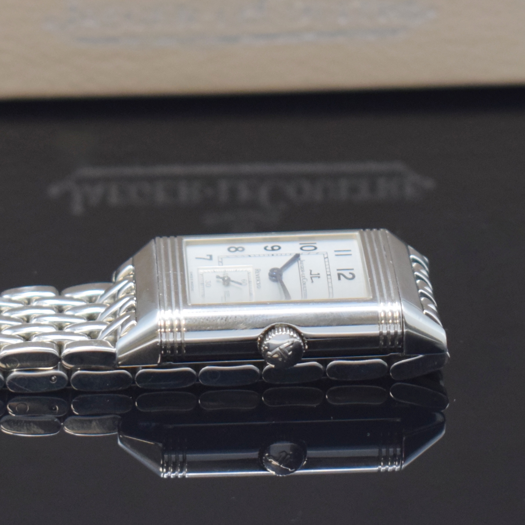 Detail c: Jaeger-LeCoultre Armbanduhr Reverso Grande Taille Referenz 270.8.62, Handaufzug, Schweiz um 2000, um 180 Grad drehbares Edelstahl-Wendegehäuse inkl. ...