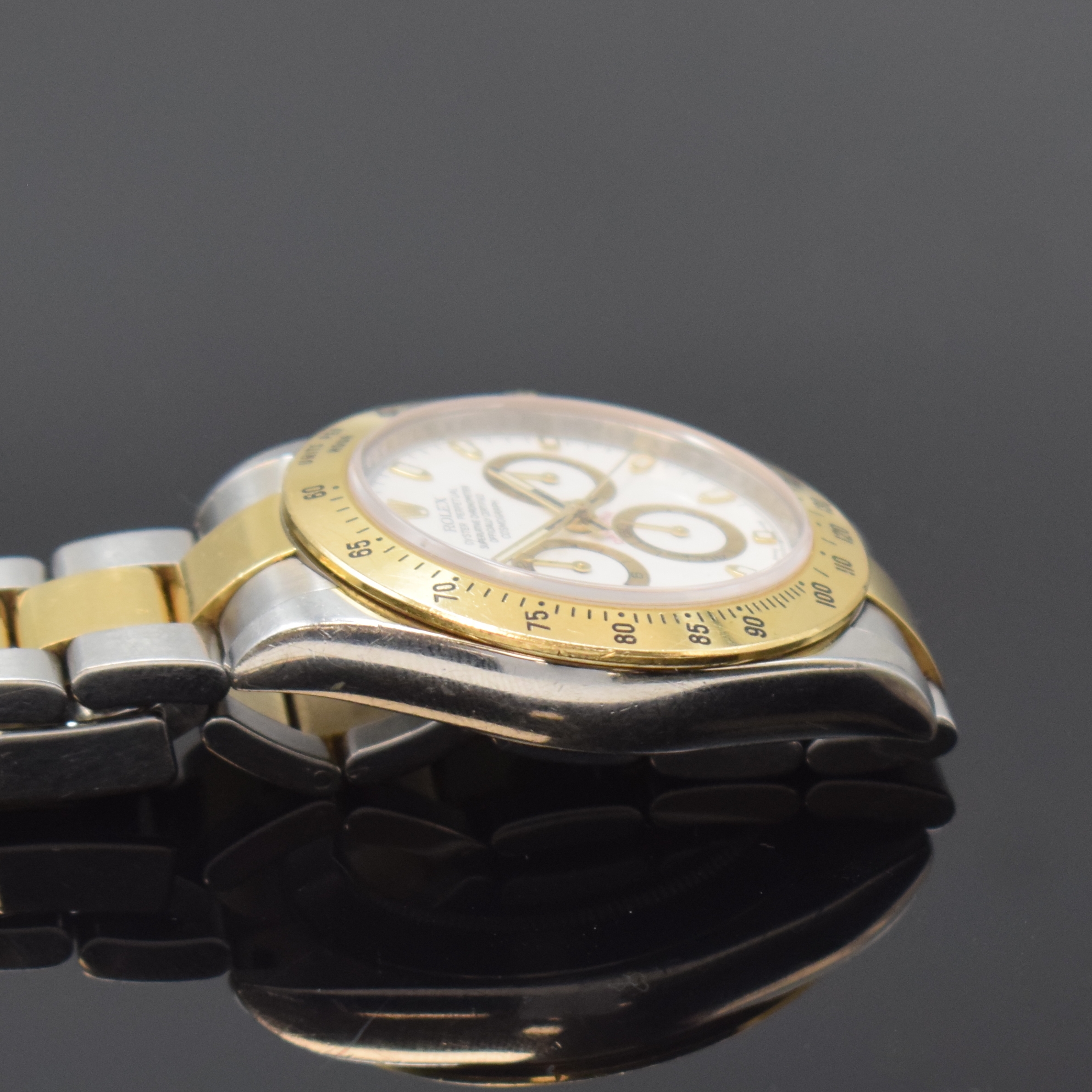 Detail d: ROLEX Herrenarmbanduhr Oyster Perpetual Cosmograph Daytona Referenz 116523, Automatik, Random-Serie, Schweiz um 2013, Chronometer der Superlative in ...
