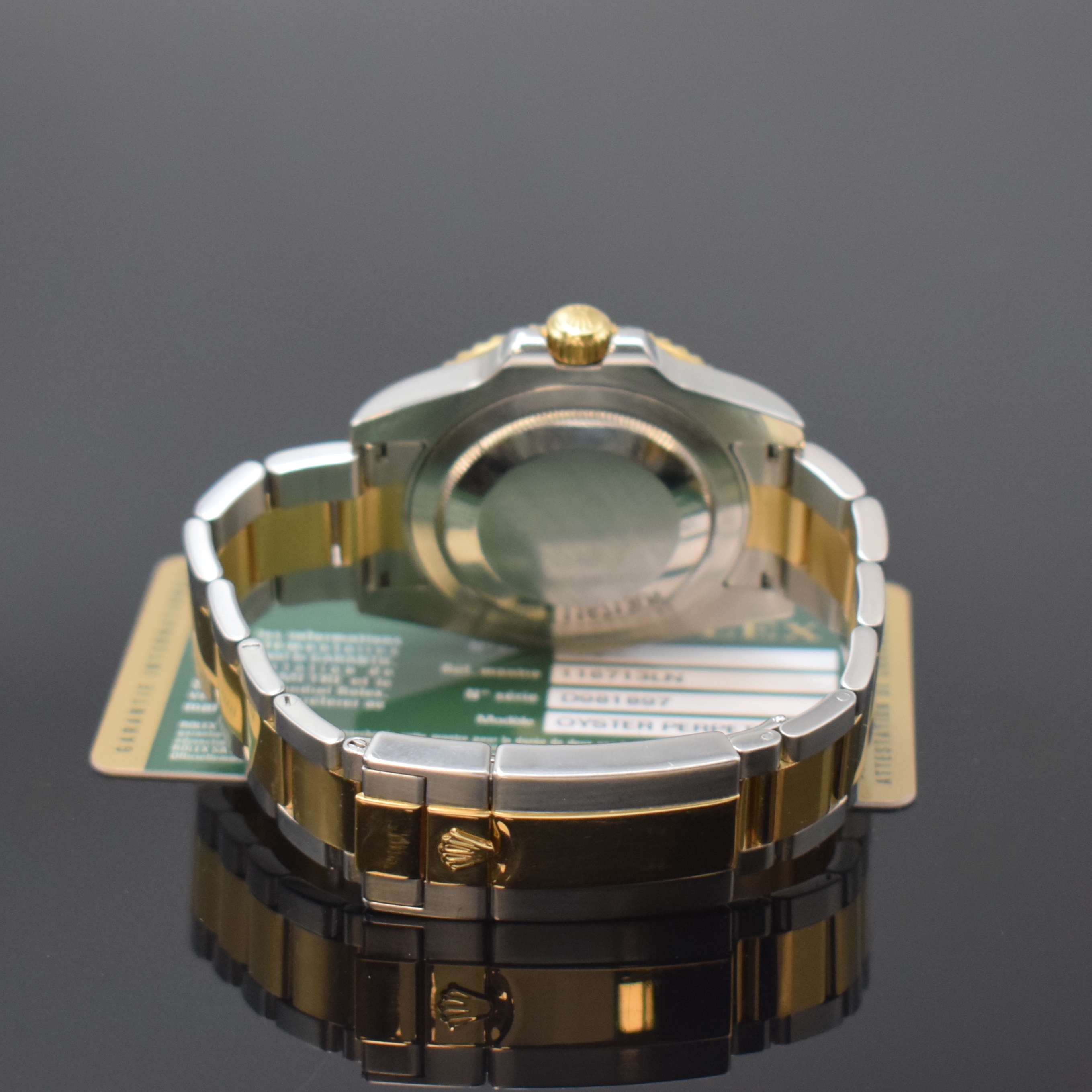 Detail b: ROLEX Herrenarmbanduhr Oyster Perpetual Date GMT-Master II Referenz 116713LN, Automatik, D-Serie, LC 170, Chronometer der Superlative in ...