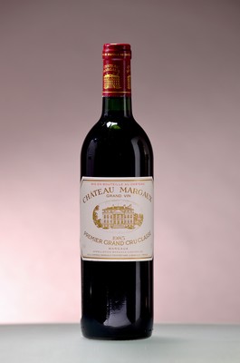 Image 26872428 - 1 Fl. 1985 Chateau Margaux, , Premier Gran Cru Classé, 75cl, top shoulder, nicht ...