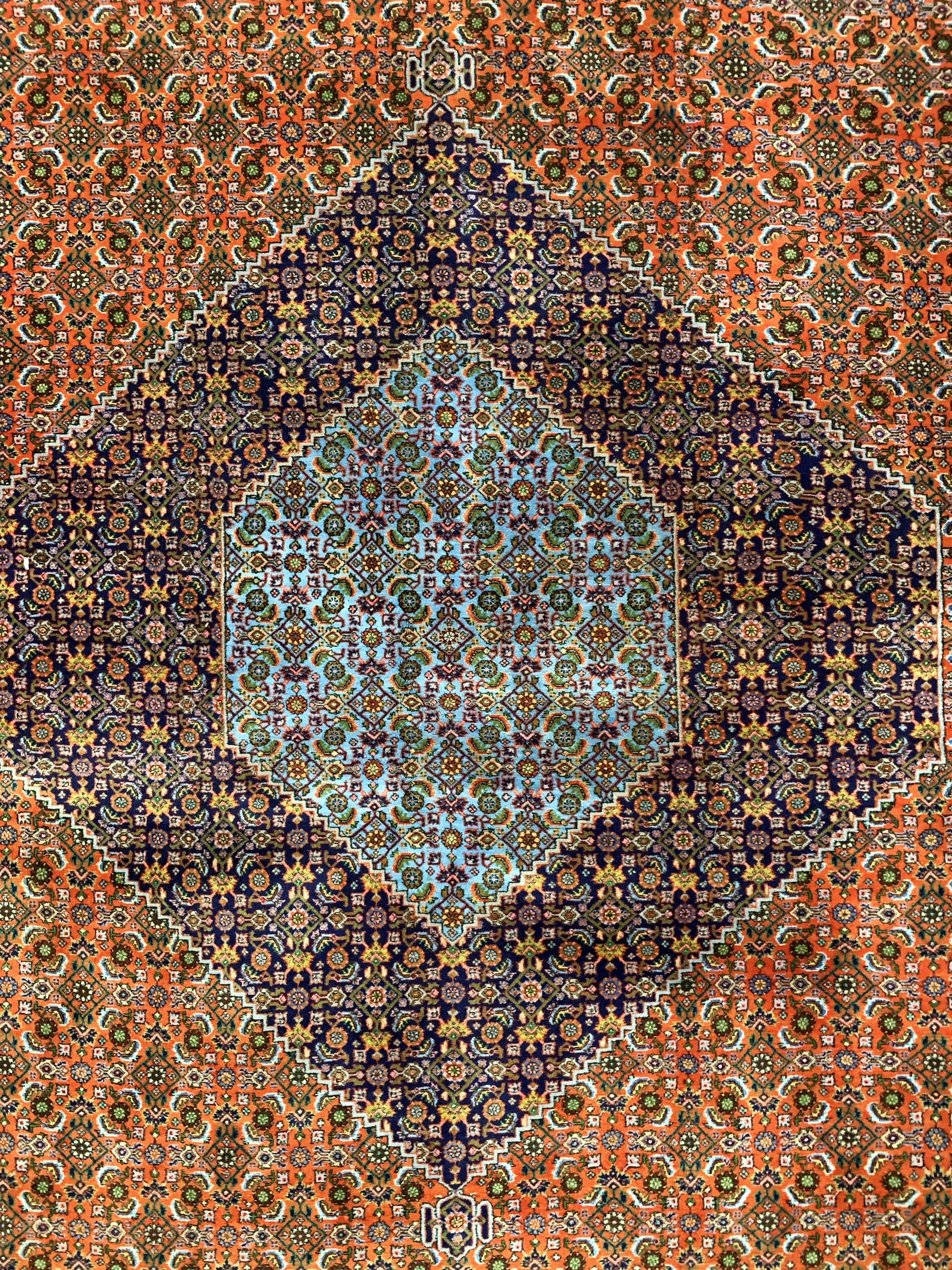 Detail c: Bidjar Kork fein, Persien, Mitte 20.Jhd, Korkwolle auf Baumwolle, ca. 396 x 300 cm, EHZ: 1-2
