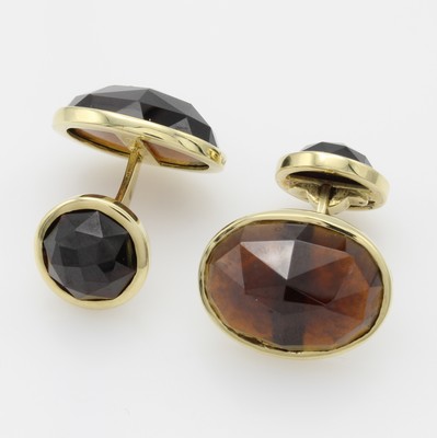 26873104a - Paar Manschettenknöpfe mit Granaten, GG 585/000, 4 facett. Granate zus. ca. 52 ct, ...