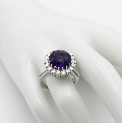 26873263a - Ring mit Amethyst und Brillanten, WG 585/000, runder Amethyst ca. 6 ct umfasst v. Brill. ...