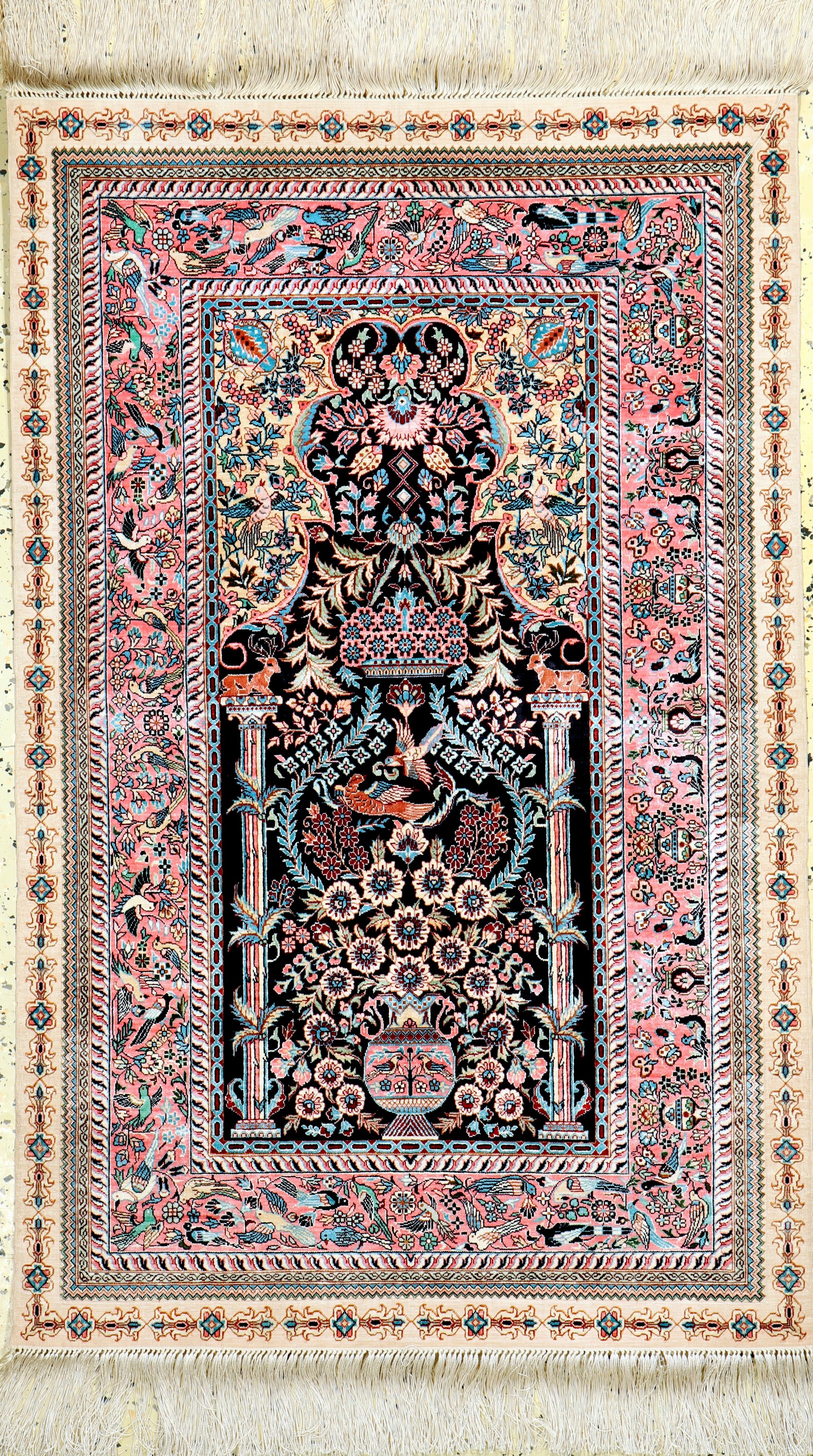 Hereke Seide fein, China, Ende 20.Jhd., reine Naturseide, ca. 123 x 78 cm, ca. 1,0 Mio. Kn/qm, EHZ: 1