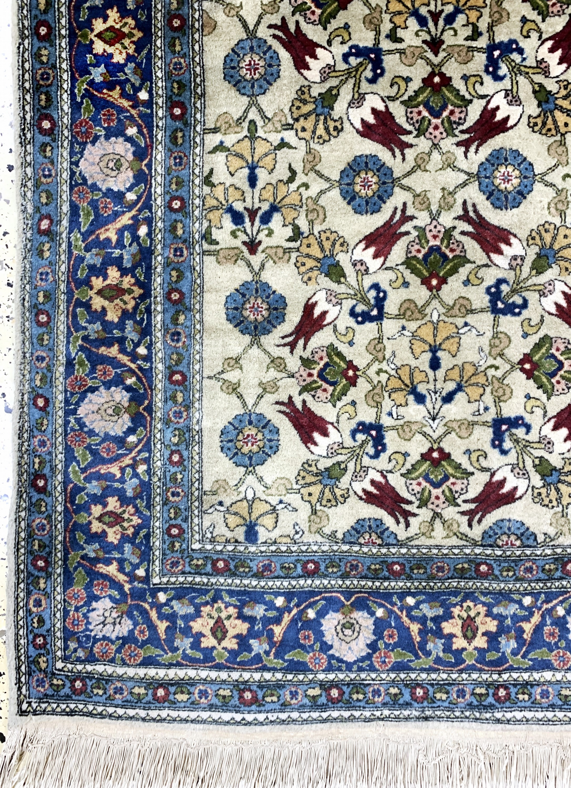 Detail b: Hereke sign., Türkei, Mitte 20.Jhd., Wolle auf Baumwolle, ca. 260 x 170 cm, EHZ: 2