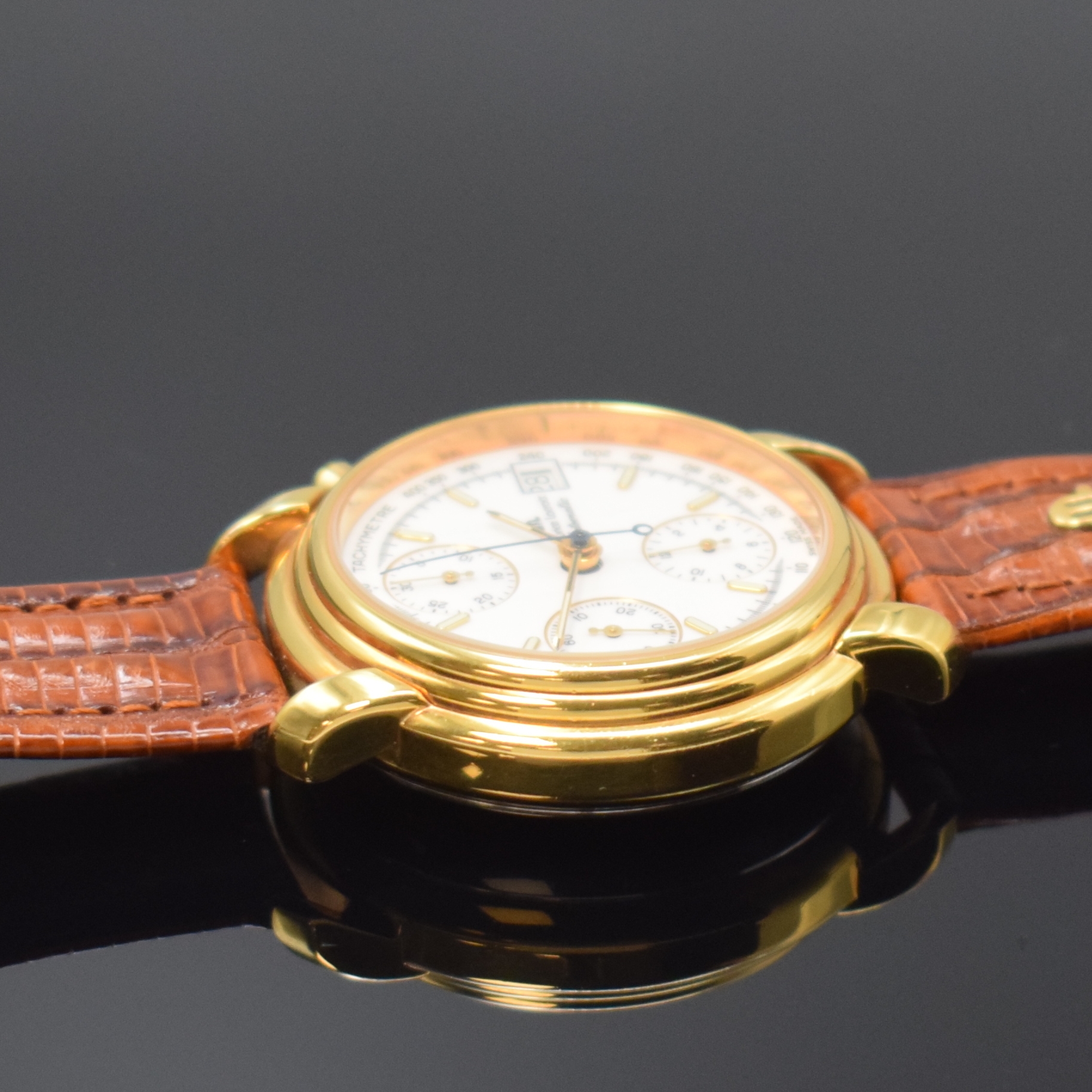Detail c: MAURICE LACROIX Armbandchronograph, Schweiz um 2000, Automatik, verg. Geh., Boden aufgedr., orig. Lederband m. orig. Dornschl., emailfarb. Zifferbl. ...