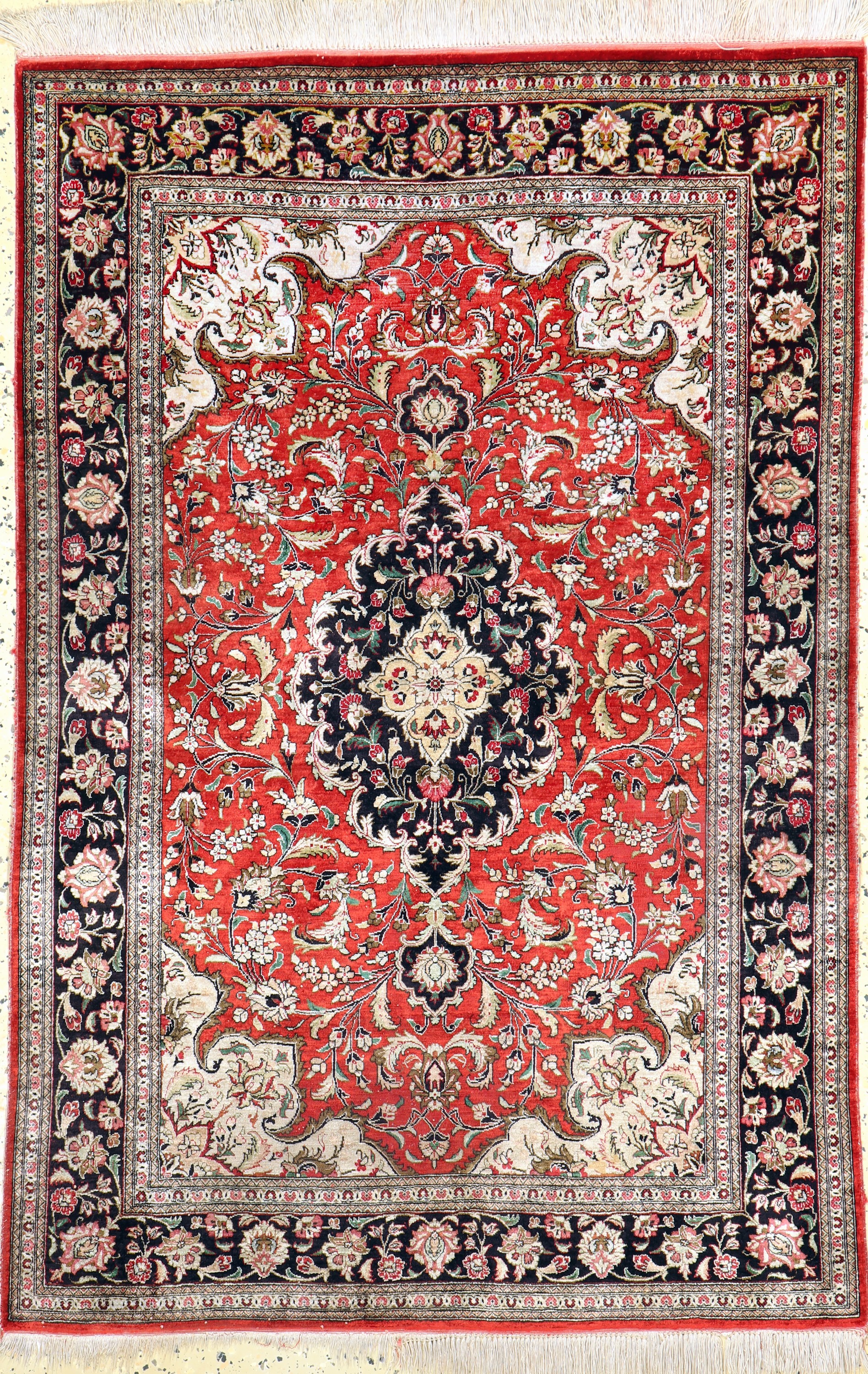 Ghom Seide, Persien, Mitte 20.Jhd, reine Naturseide, ca. 150 x 100 cm, EHZ: 3