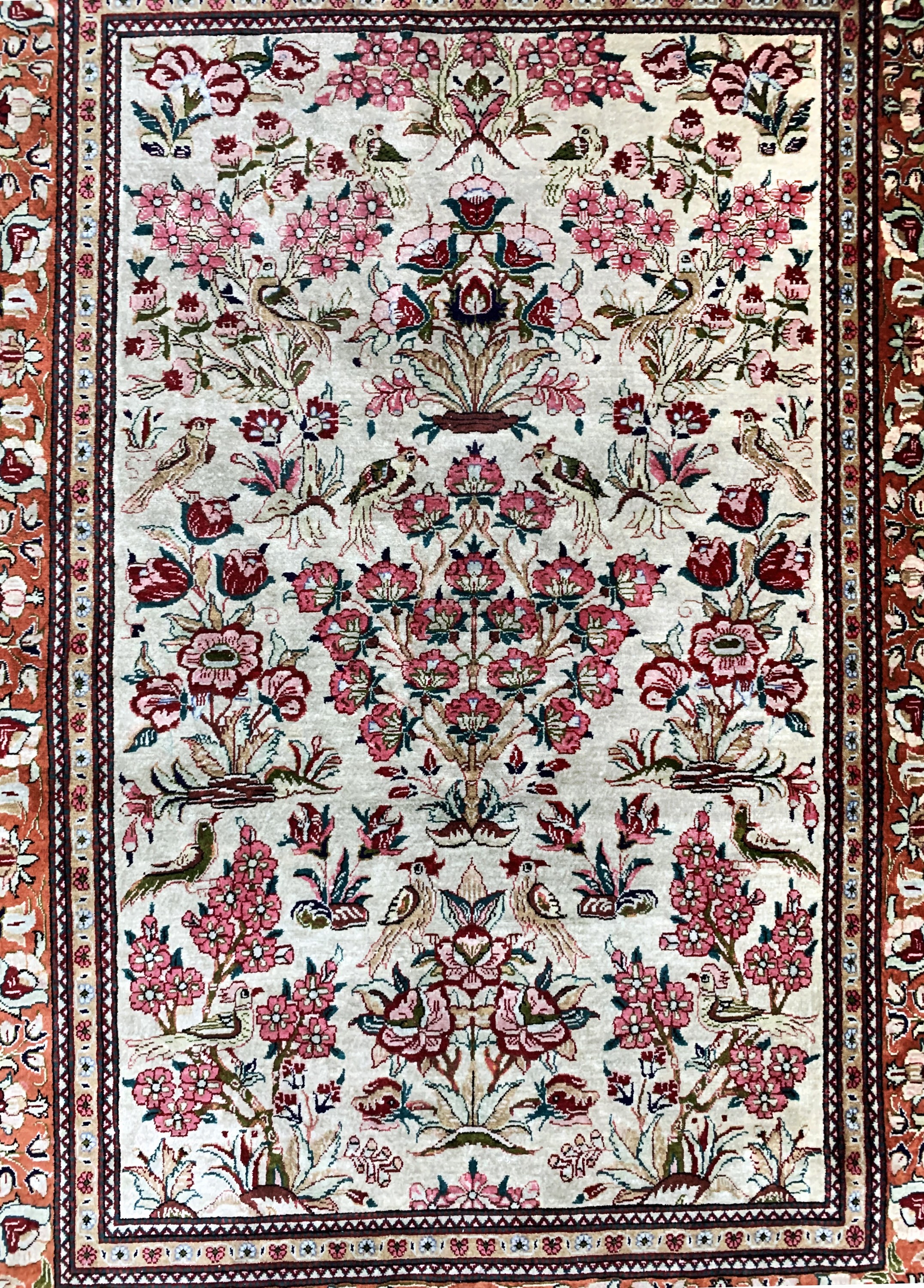 Detail a: 2 Lots Ghom Seide, Persien, Mitte 20.Jhd, reine Naturseide, ca. 118 x 82 cm & 114 x 75 cm, EHZ: 2-3(verschmutzt).