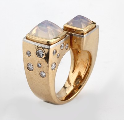 26874094a - 18 kt Gold Opal-Brillant-Ring, GG 750/000, qualitätvolle Einzelanfertigung eines ...