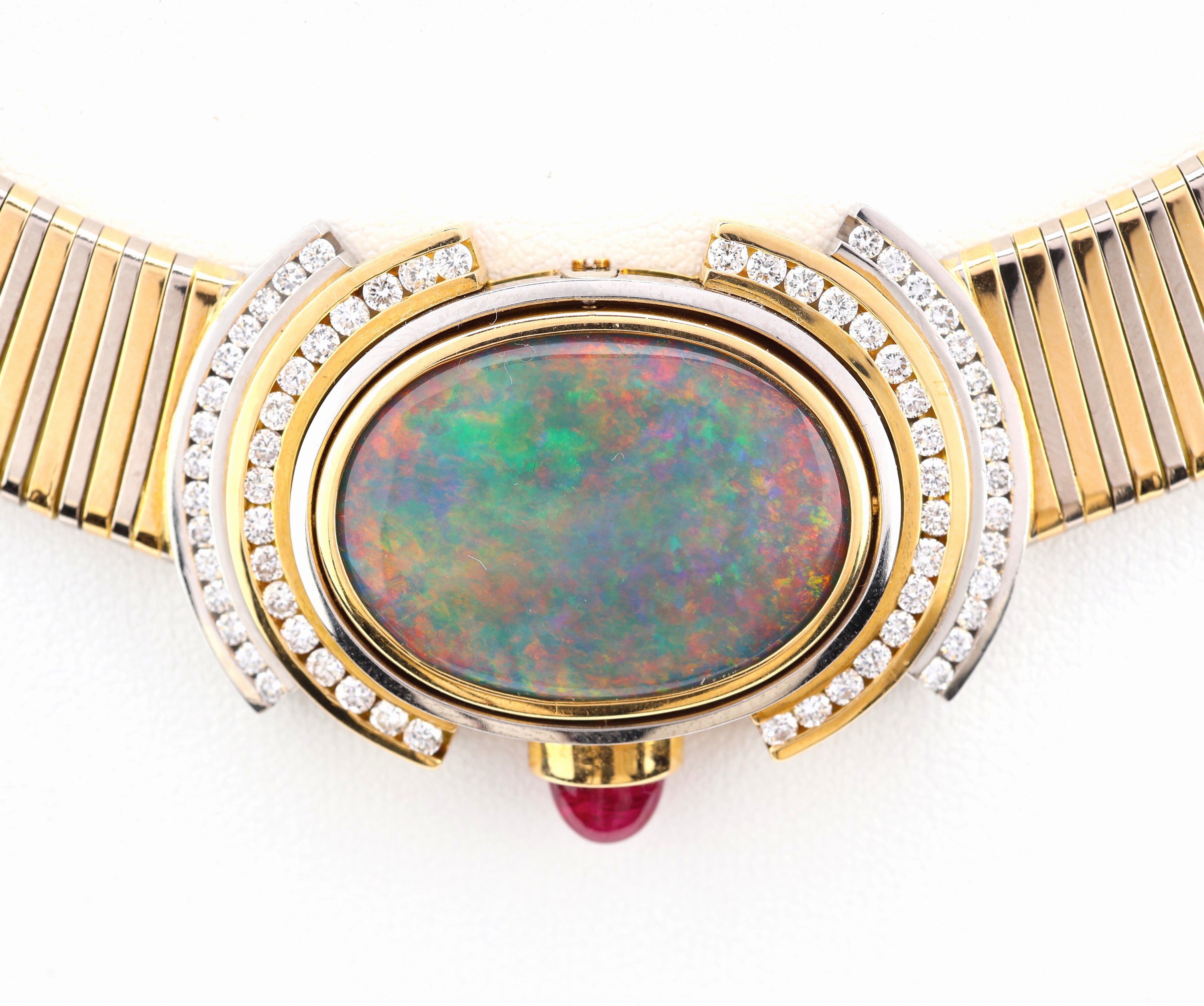 Detail c: 18 kt Gold und Platin Opal-Brillant-Rubin -Collier, GG 750/000, Pt, qualitätvolle Einzelanfertigung eines Idar-Obersteiner Goldschmieds, Mittelteil ...