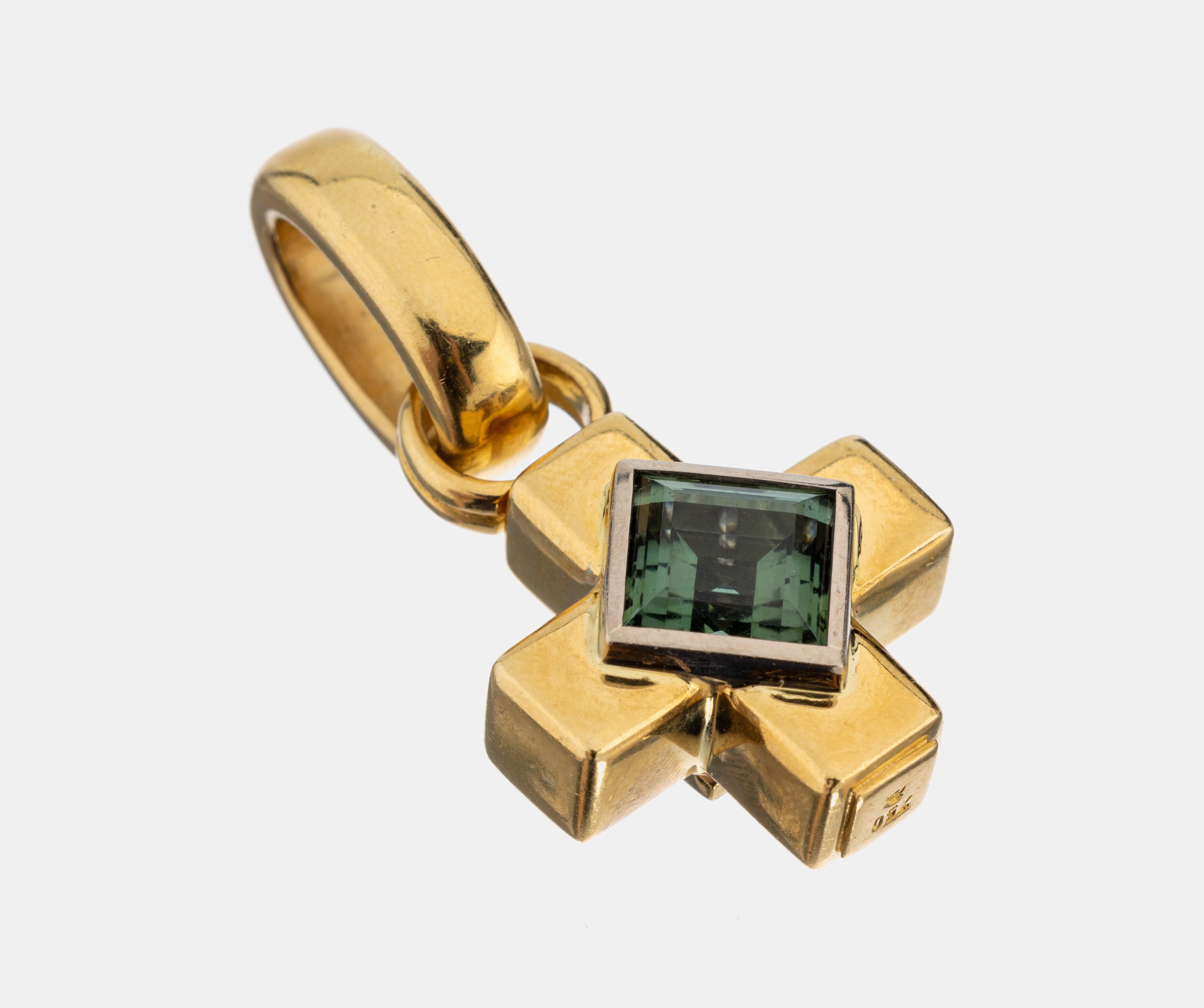 18 kt Gold Diamant Turmalin-Kreuzanhänger, GG 750/000, facett. Turmalincarree ca. 5.00 ct, 9 Brillanten zus. ca. 0.22 ct Weiß/vs-si, ca. 4 cm, ca. ...