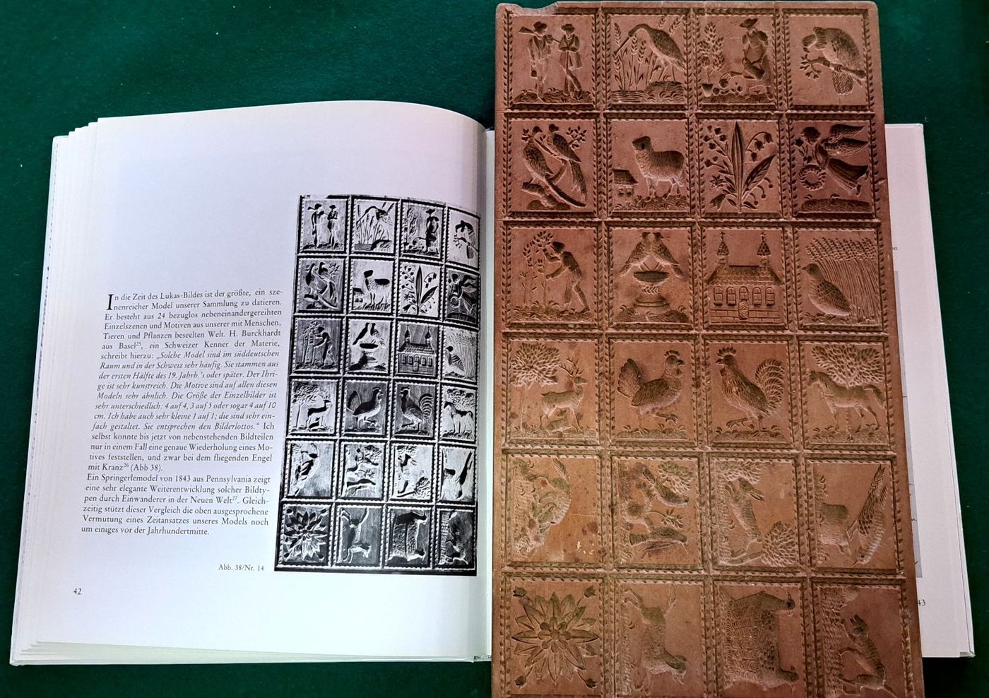 Detail h: Kleine Holzmodelsammlung für Gebäck, 14 Teile Provenienz Merck und Wedekind Raum Darmstadt, 17.- 19.. Jh., Modelschnitzkunst aus verschiedenen ...