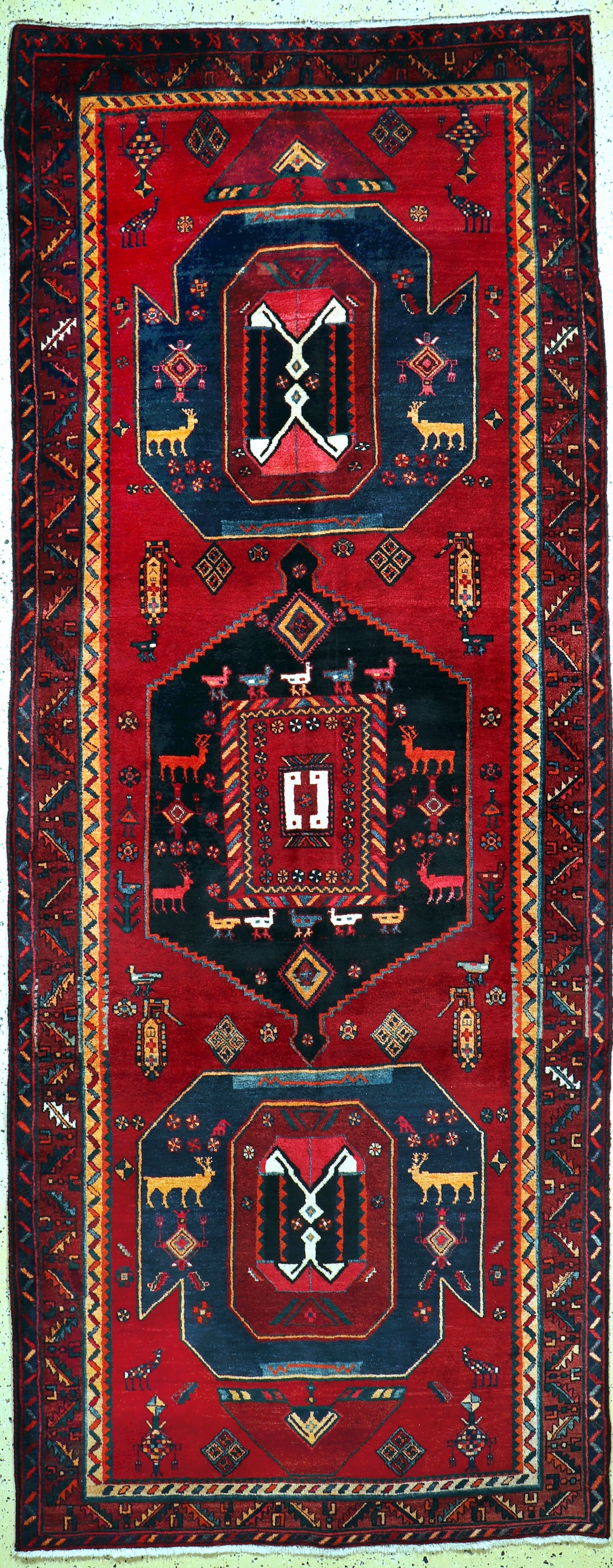Kordi alt, Persien, Mitte 20.Jhd, Wolle aufBaumwolle, ca. 370 x 146 cm, EHZ: 1-2