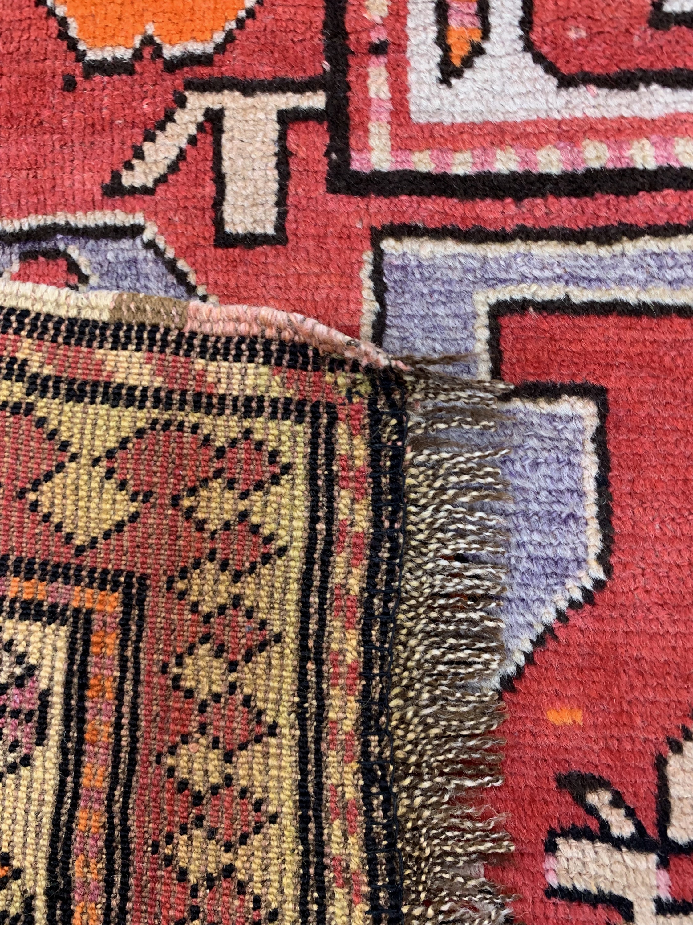 Detail e: Wolkenband Kazak, Kaukasus, Anfang 20.Jhd, Wolle auf Wolle, ca. 250 x 133 cm, EHZ: 2-3 (alte Restaurierungen)