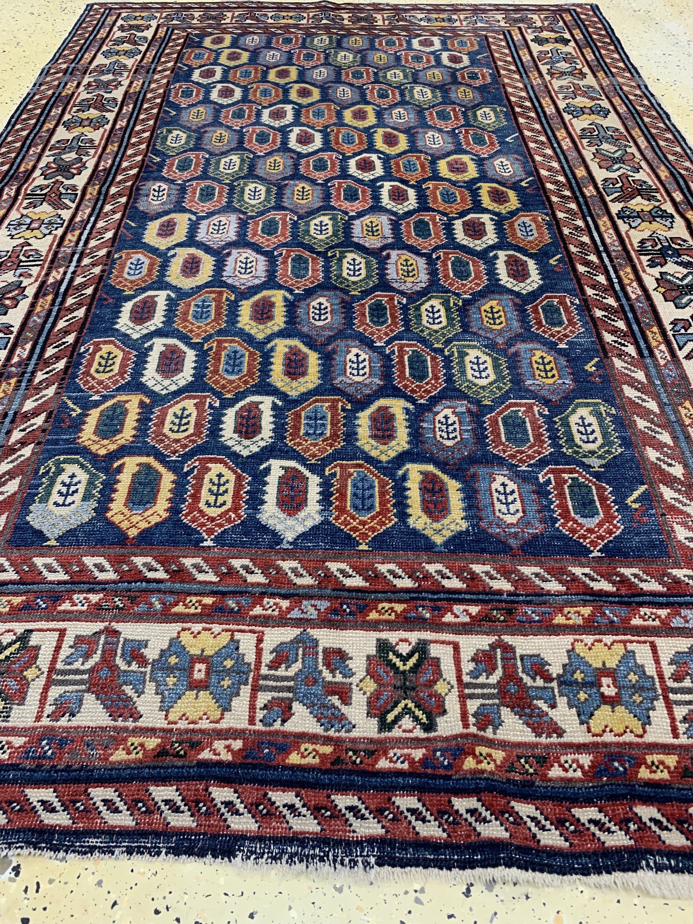 Detail d: Chichi Kazak antik, Kaukasus, um 1900, Wolle auf Wolle, ca. 200 x 135 cm, EHZ: 3