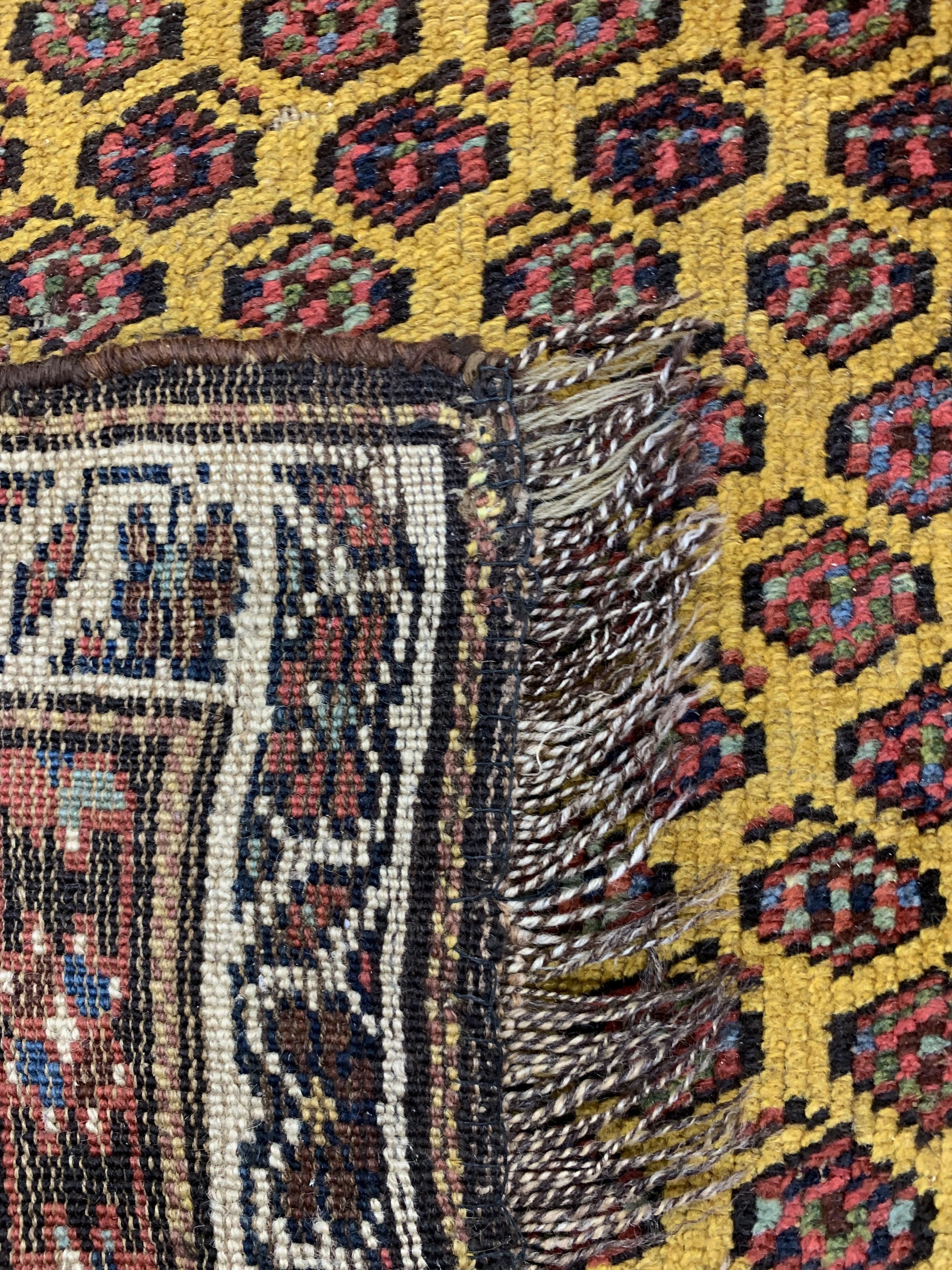 Detail e: Antiker Kordi Dorfteppich, Persien, 19.Jhd,Wolle auf Wolle, ca. 300 x 110 cm, EHZ: 4