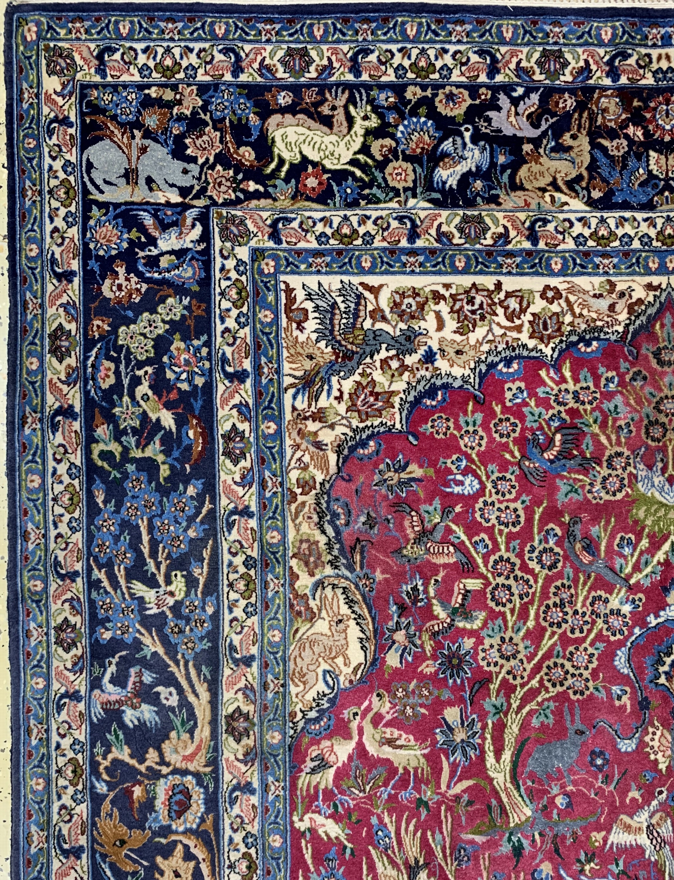 Detail c: Esfahan fein, Persien, Mitte 20.Jhd, Korkwolle mit und auf Seide, ca. 232 x 159 cm,Reinigungsbedürftig, EHZ: 2