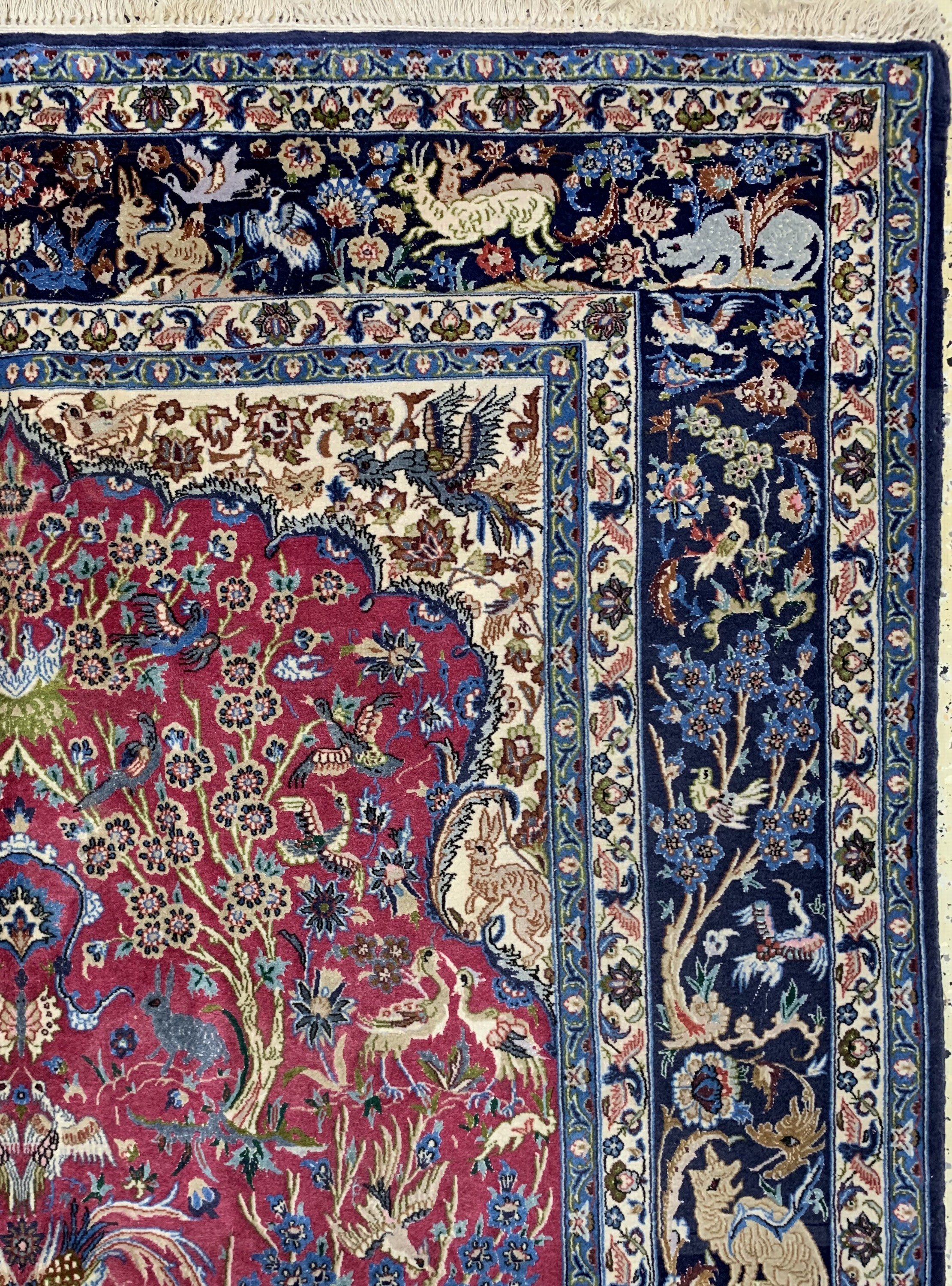 Detail d: Esfahan fein, Persien, Mitte 20.Jhd, Korkwolle mit und auf Seide, ca. 232 x 159 cm,Reinigungsbedürftig, EHZ: 2