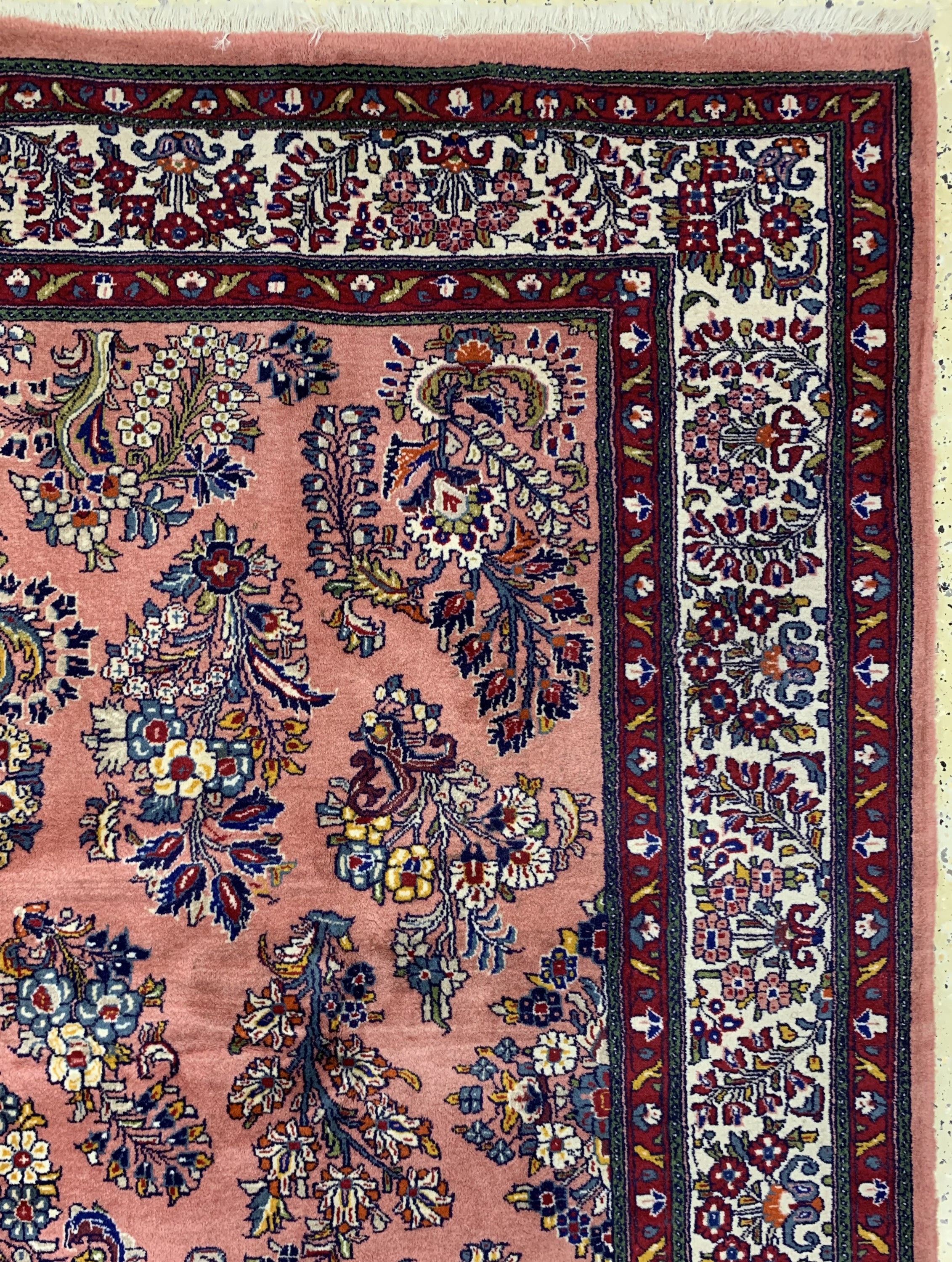 Detail e: Sarogh, Persien, Ende 20.Jhd, Wolle auf Baumwolle, ca. 318 x 216 cm, EHZ: 2