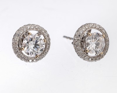 Image 26878592 - Paar 18 kt Gold Brillant-Ohrstecker, WG 750/000, 2 Brillanten zus. ca. 1.31 ct ...