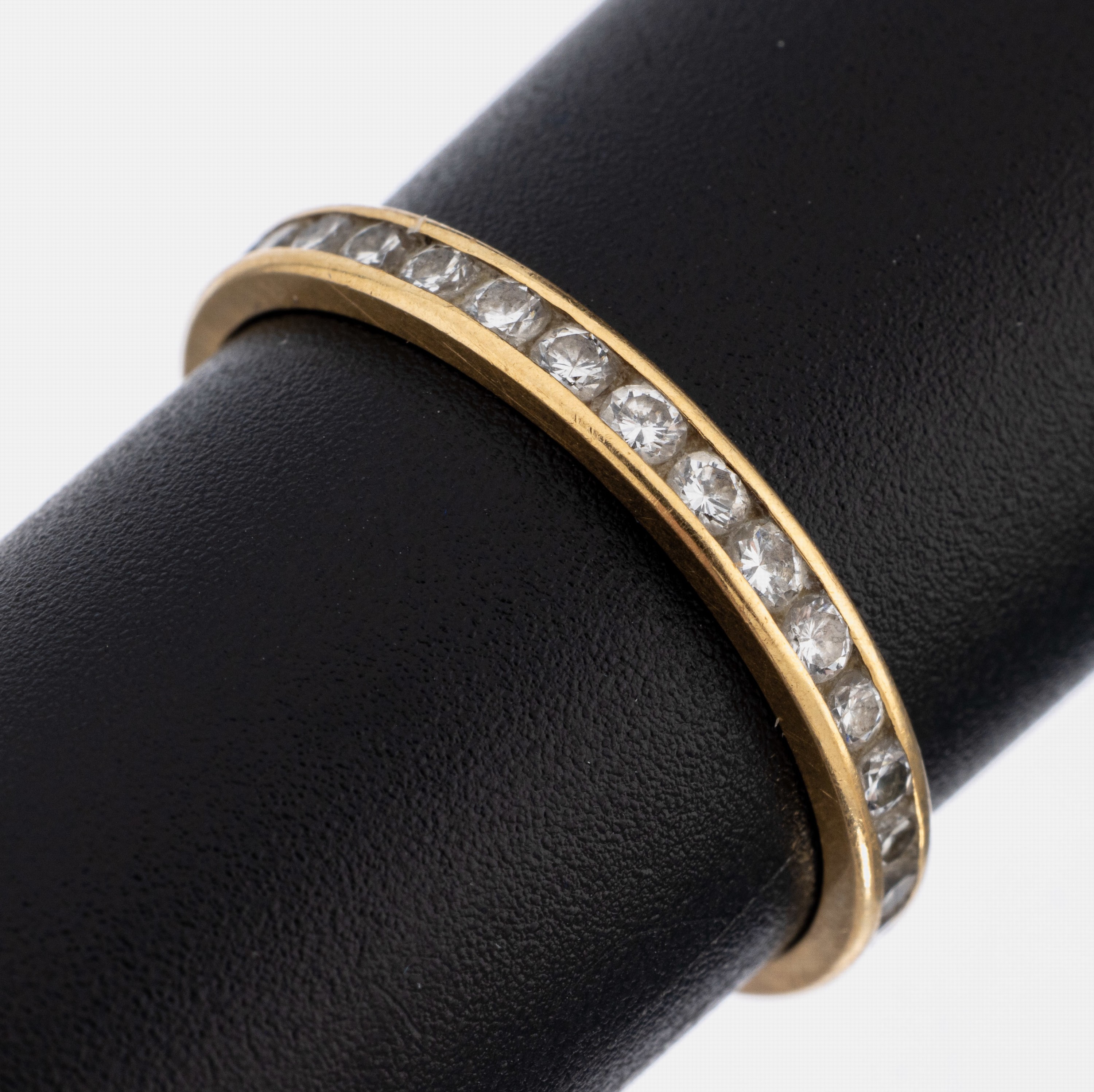 14 kt Gold Brillant-Memoryring, GG 585/000,Brillanten zus. ca. 1.0 ct Weiß/si, RW 57, ca.1.9 g, Reinigung empfohlen